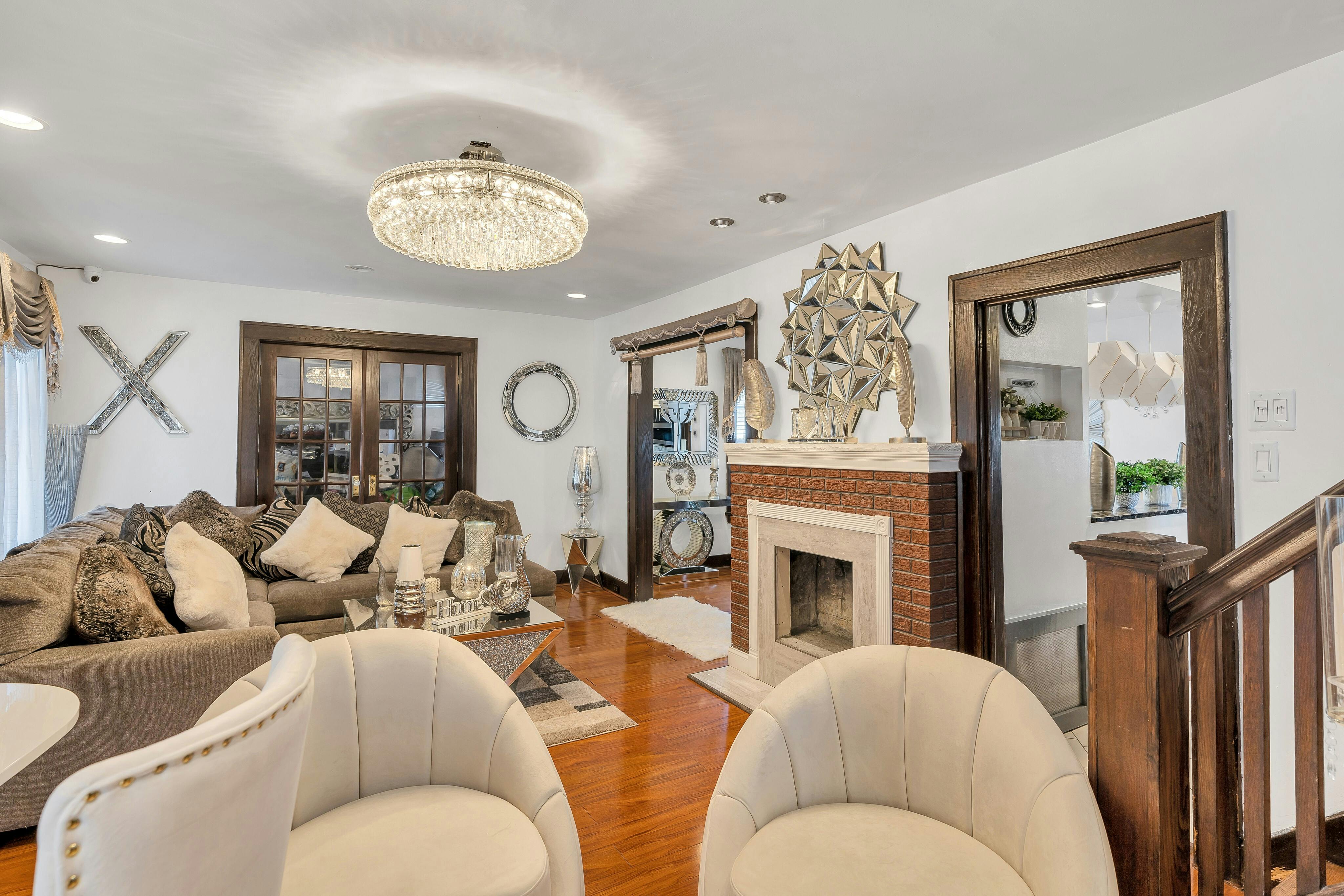 38 Dumont Avenue 