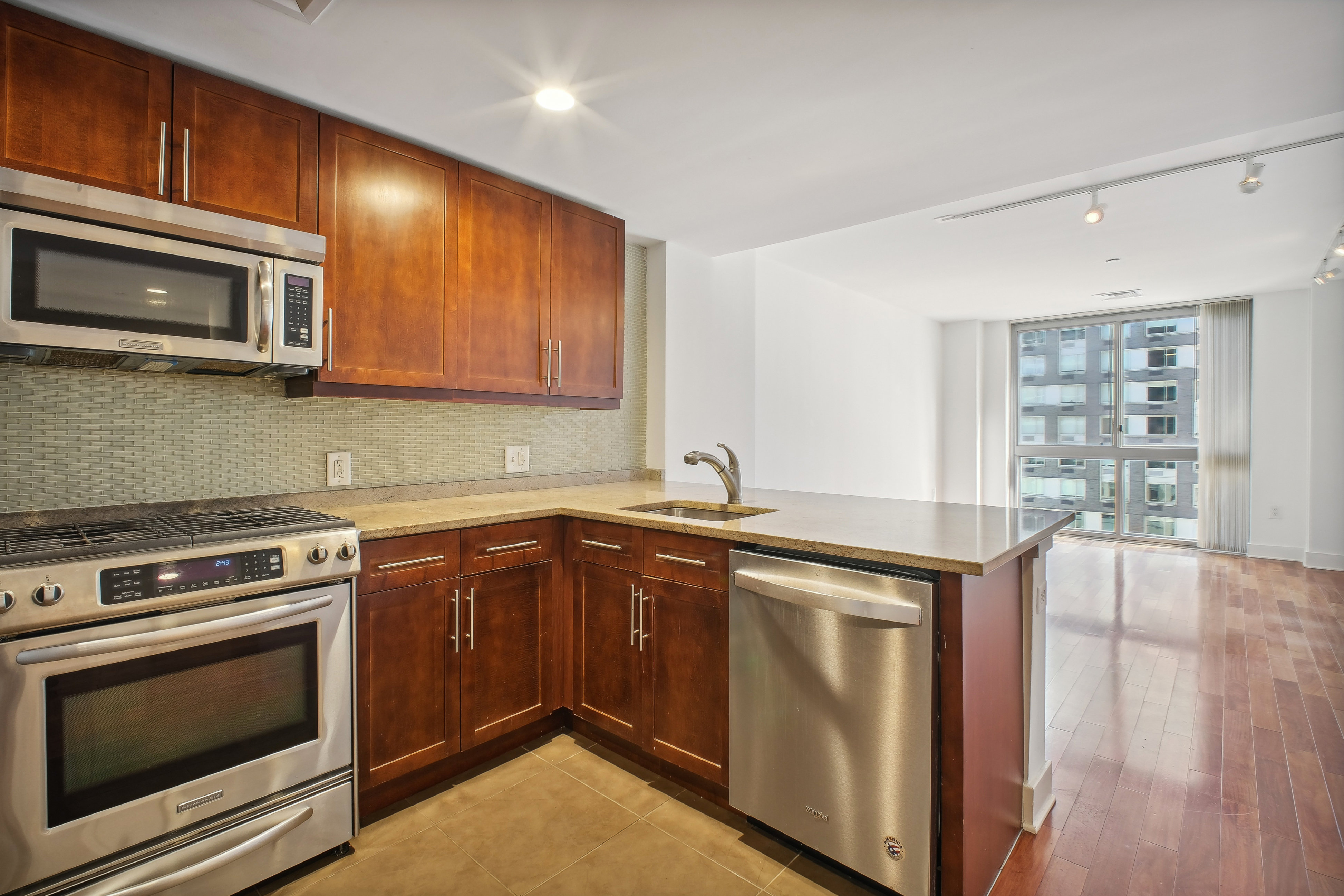 201 Marin Boulevard Unit# 617