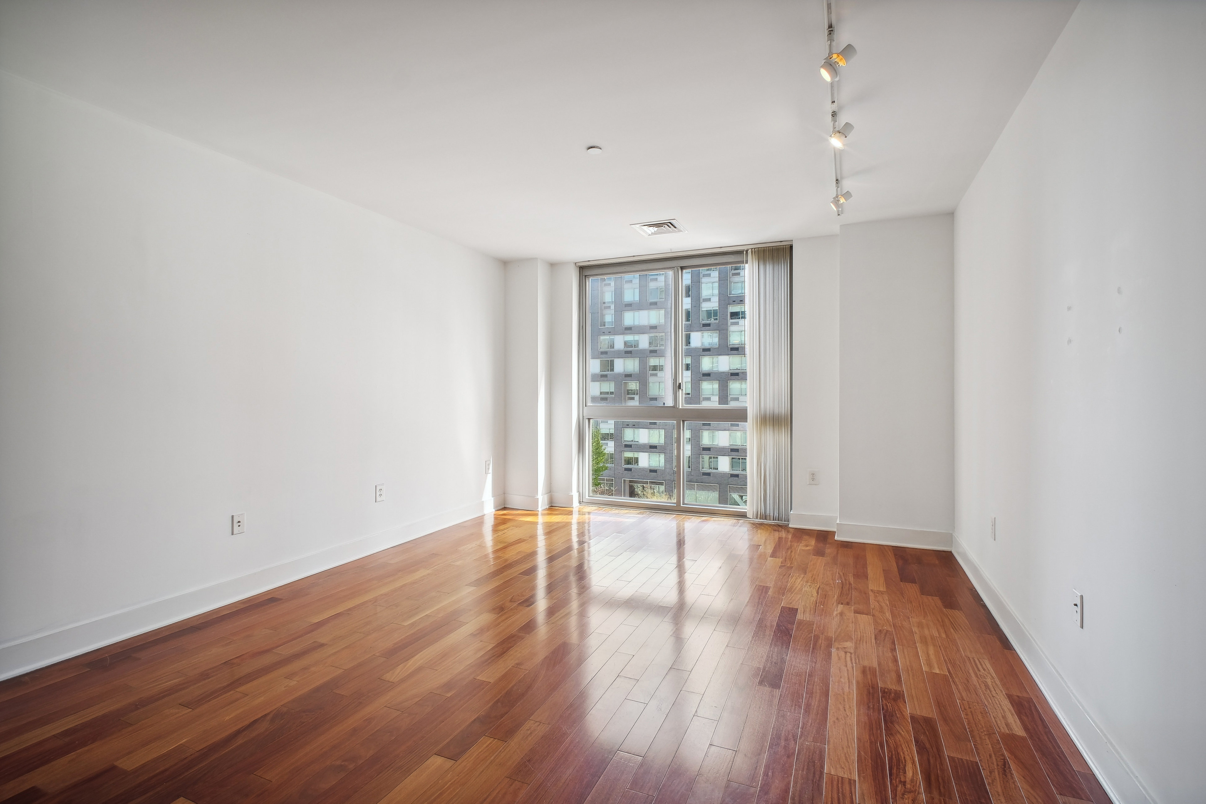 201 Marin Boulevard Unit# 617