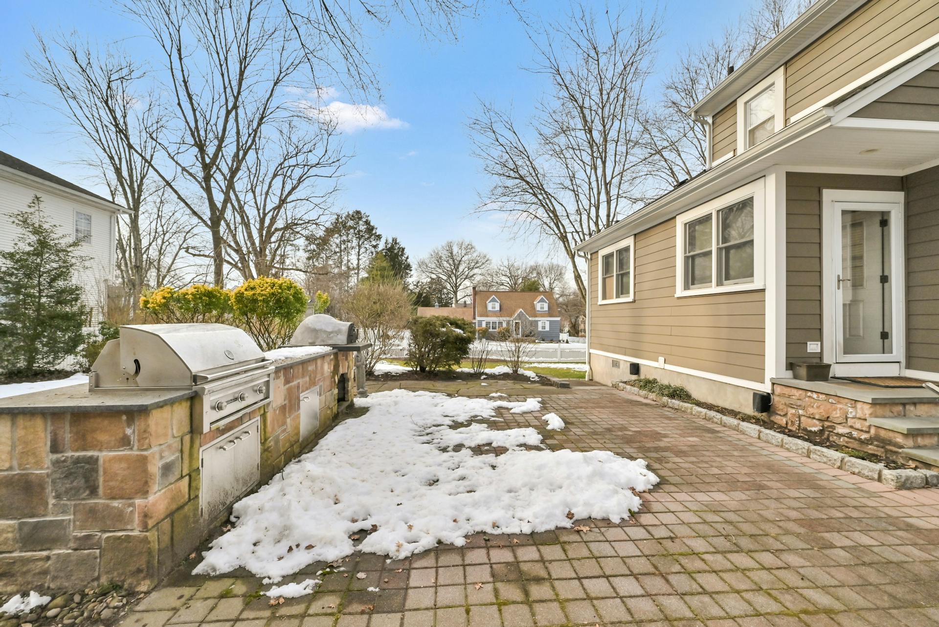 184 South Street 