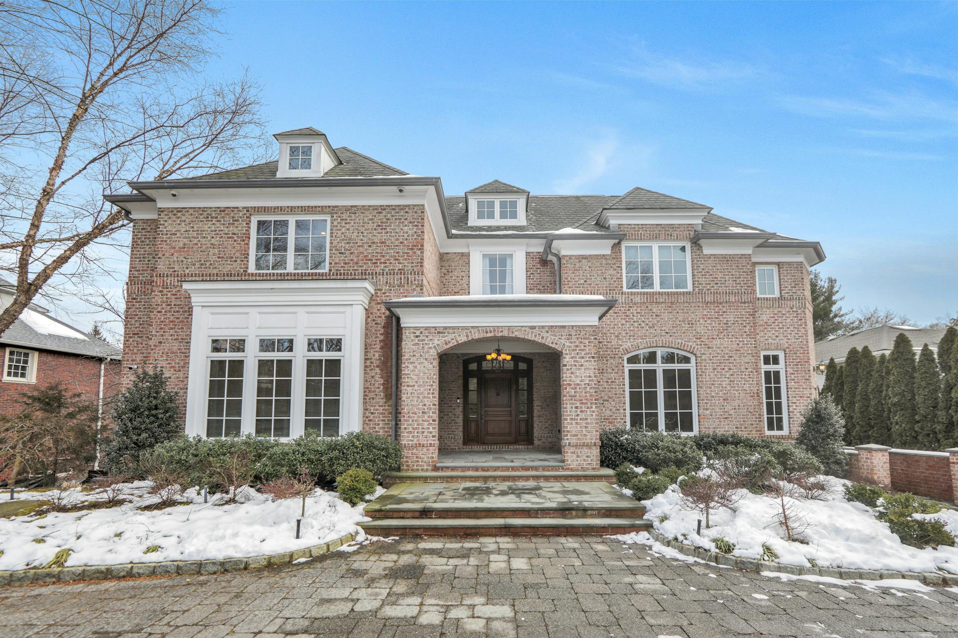 300 Hutchinson Road