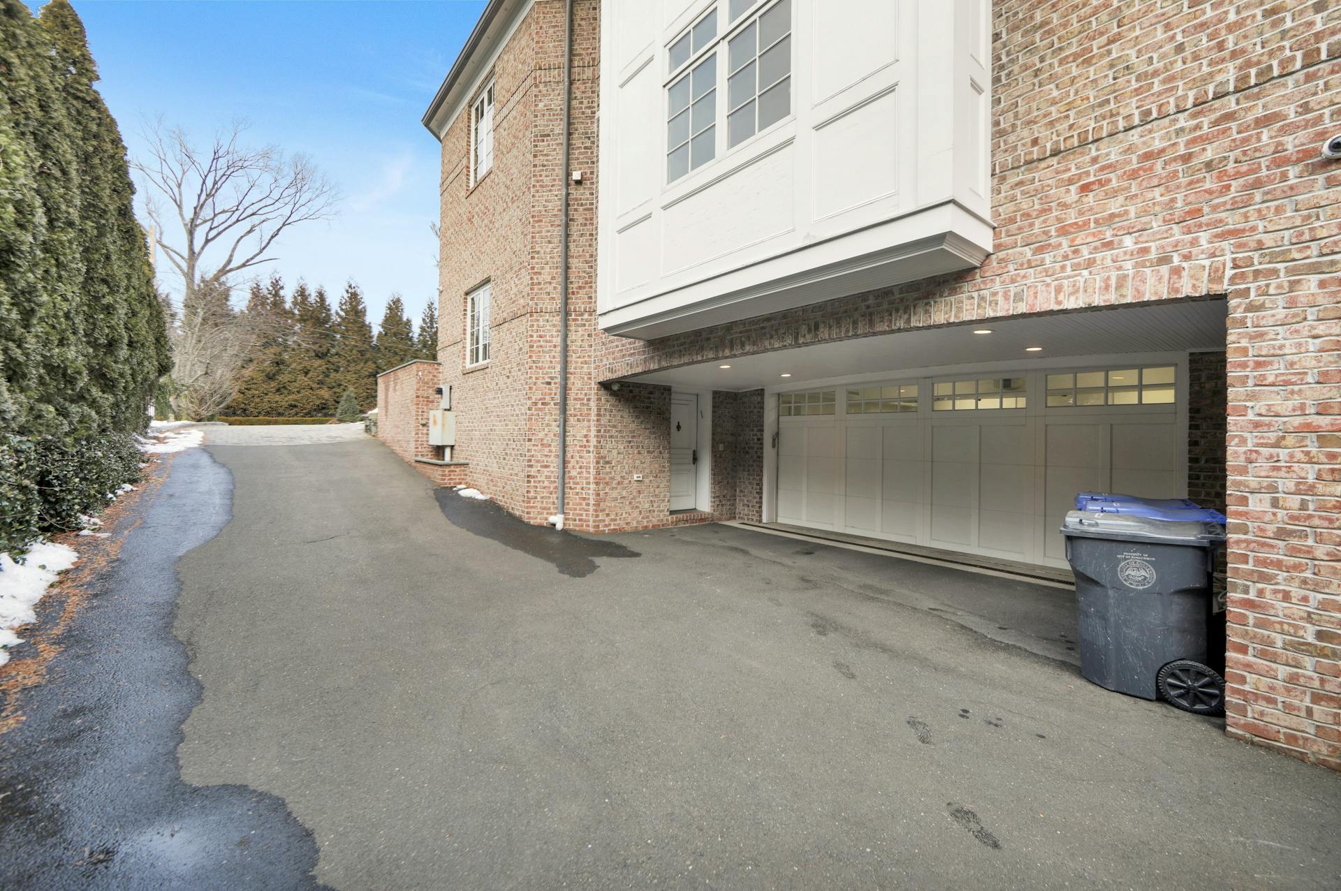 300 Hutchinson Road