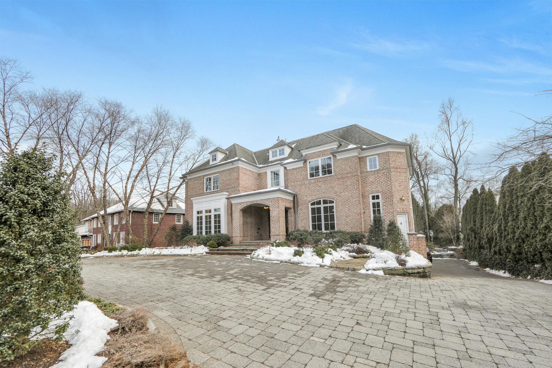 300 Hutchinson Road