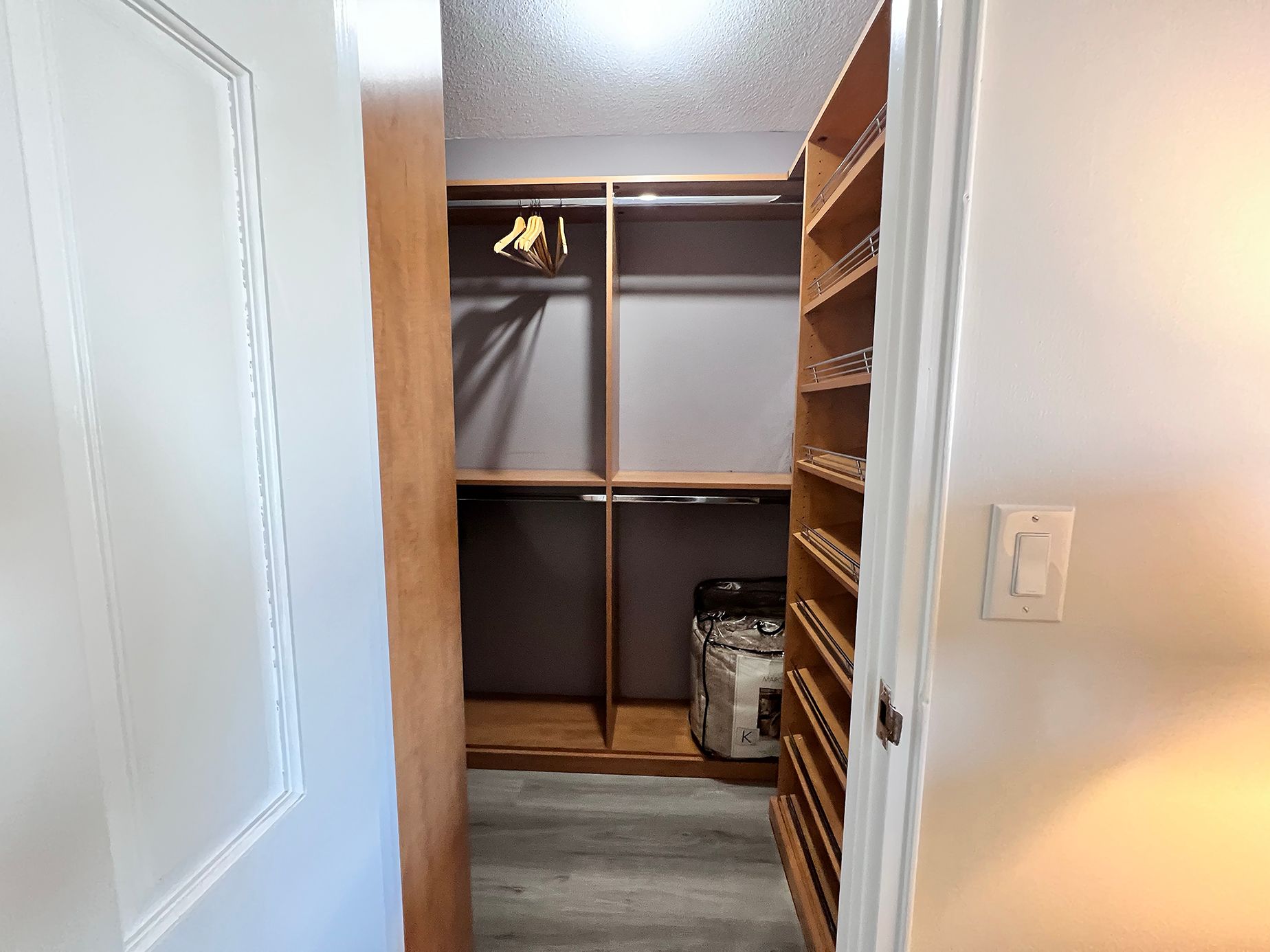 200 Winston Drive Unit# 2307