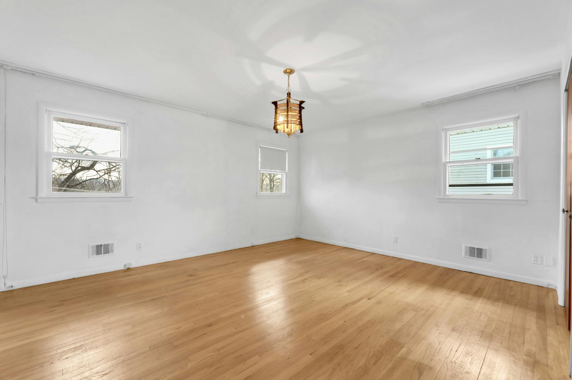 813 Columbus Drive