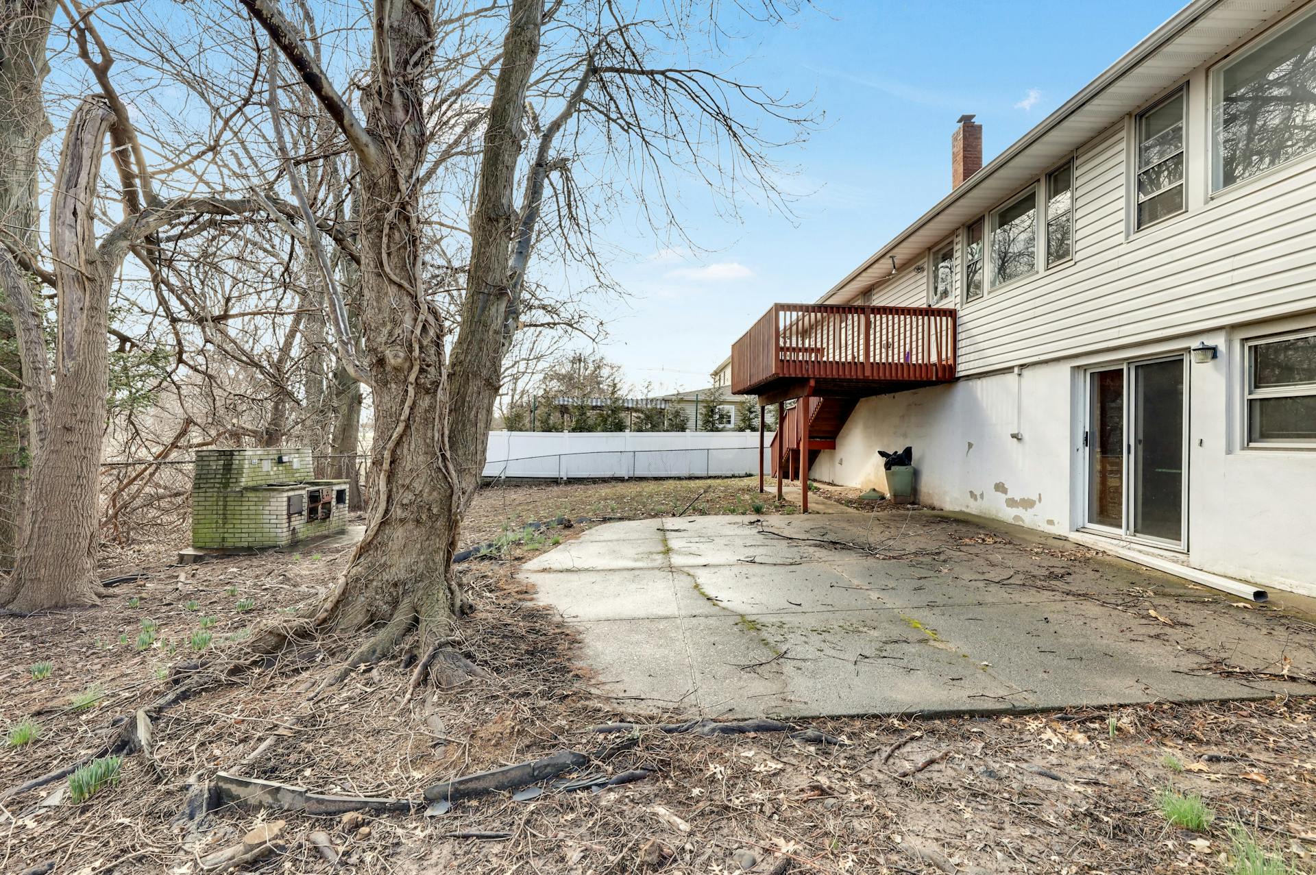 813 Columbus Drive