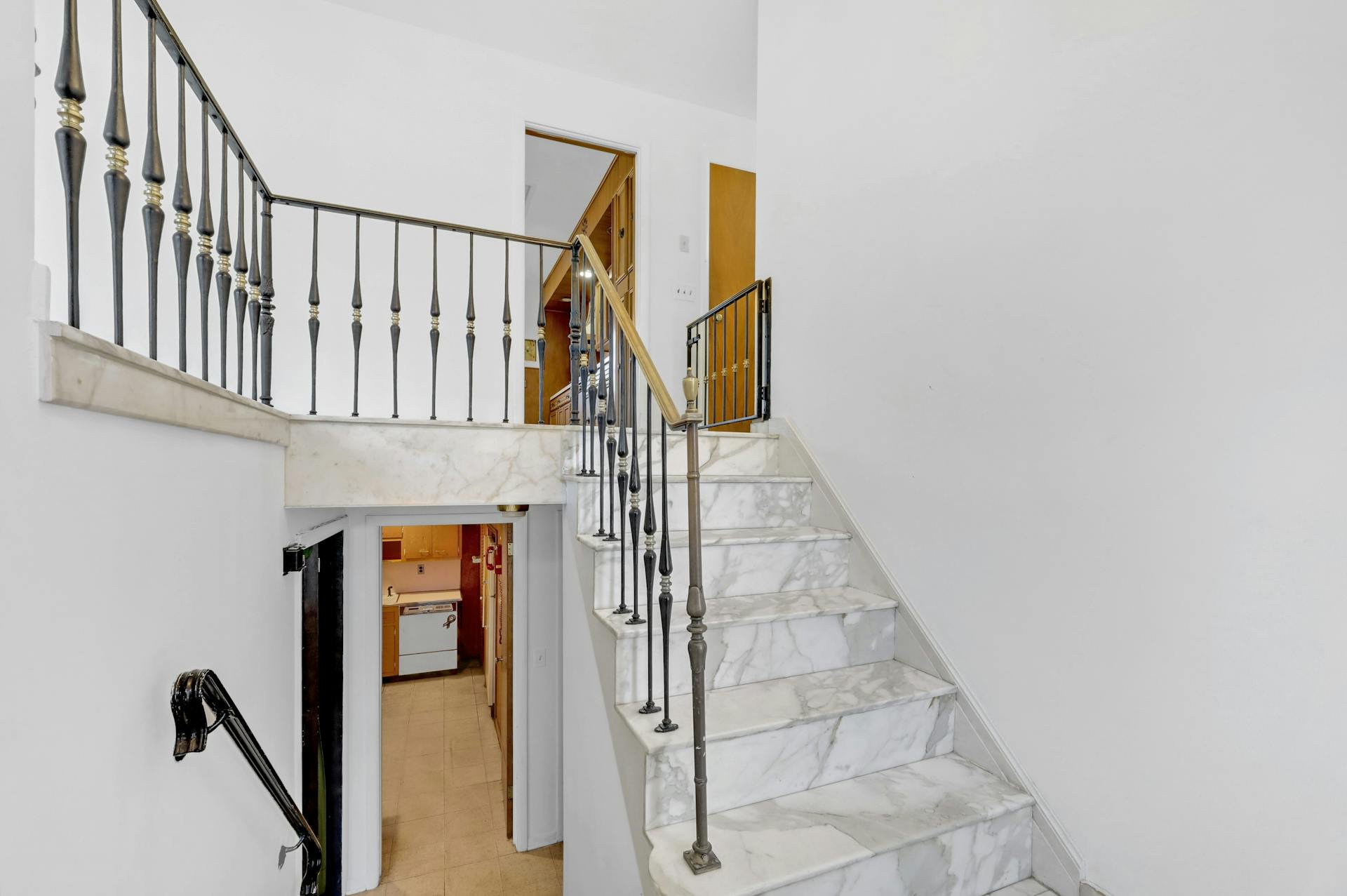 813 Columbus Drive