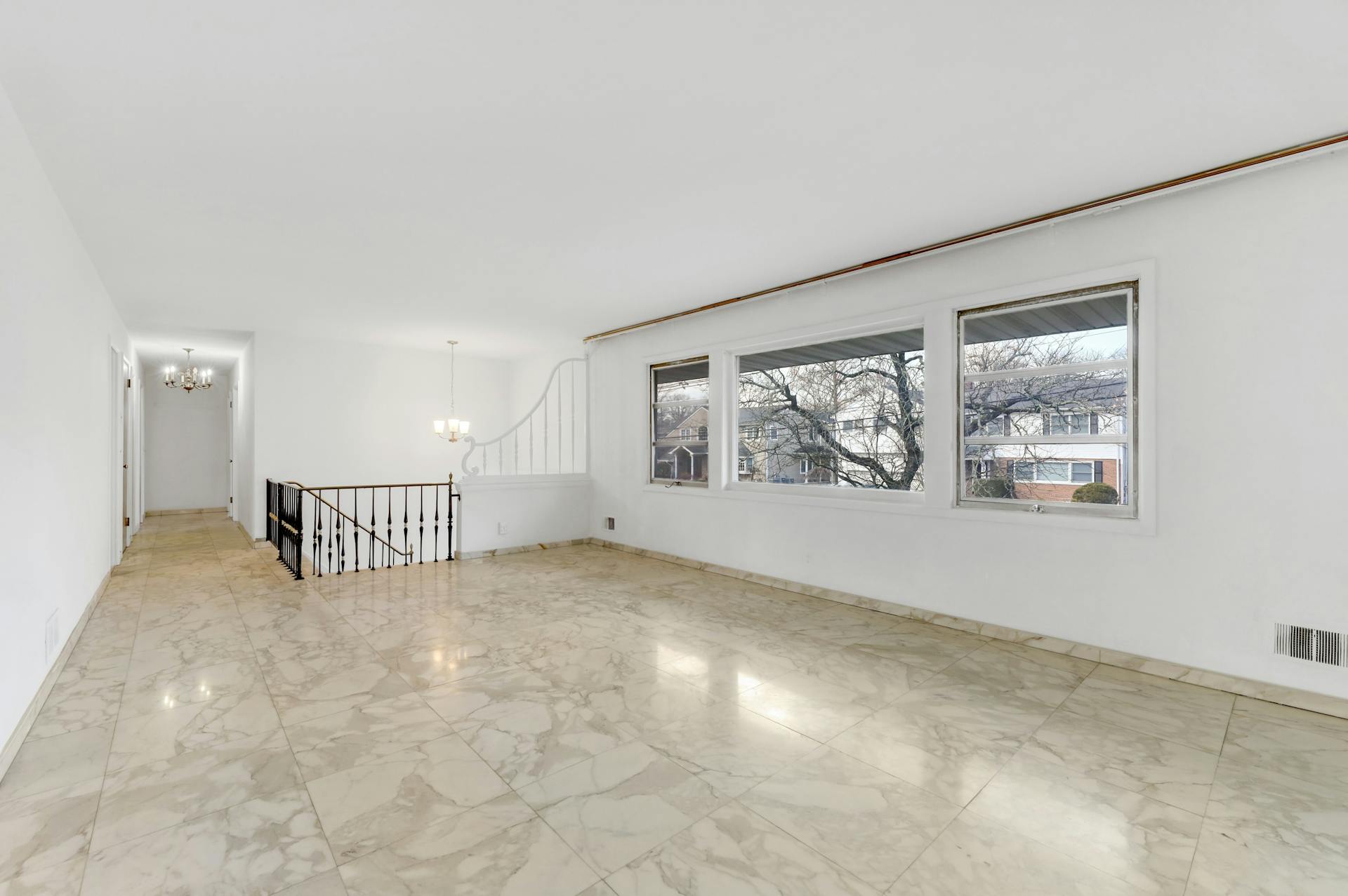 813 Columbus Drive