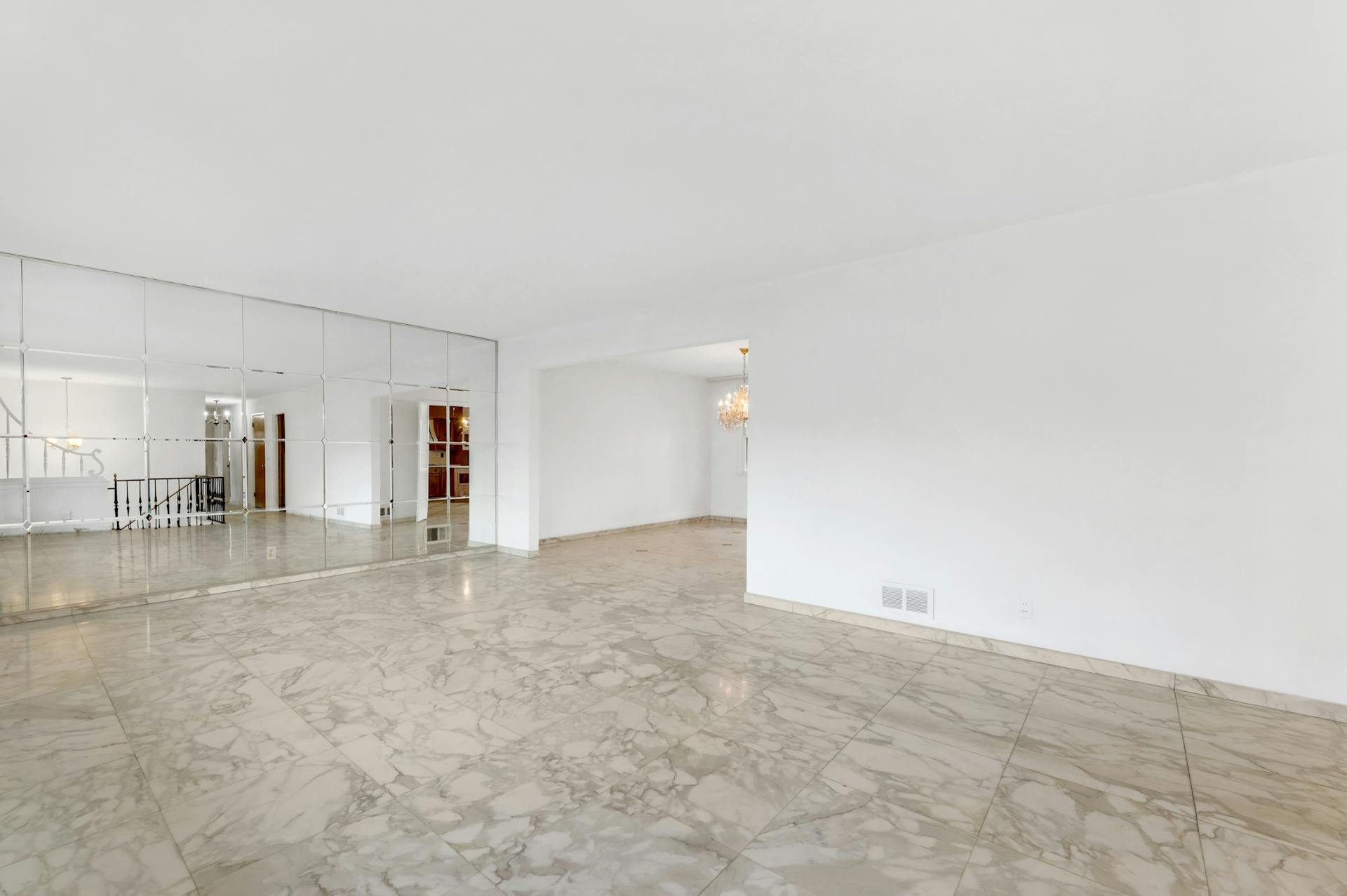 813 Columbus Drive