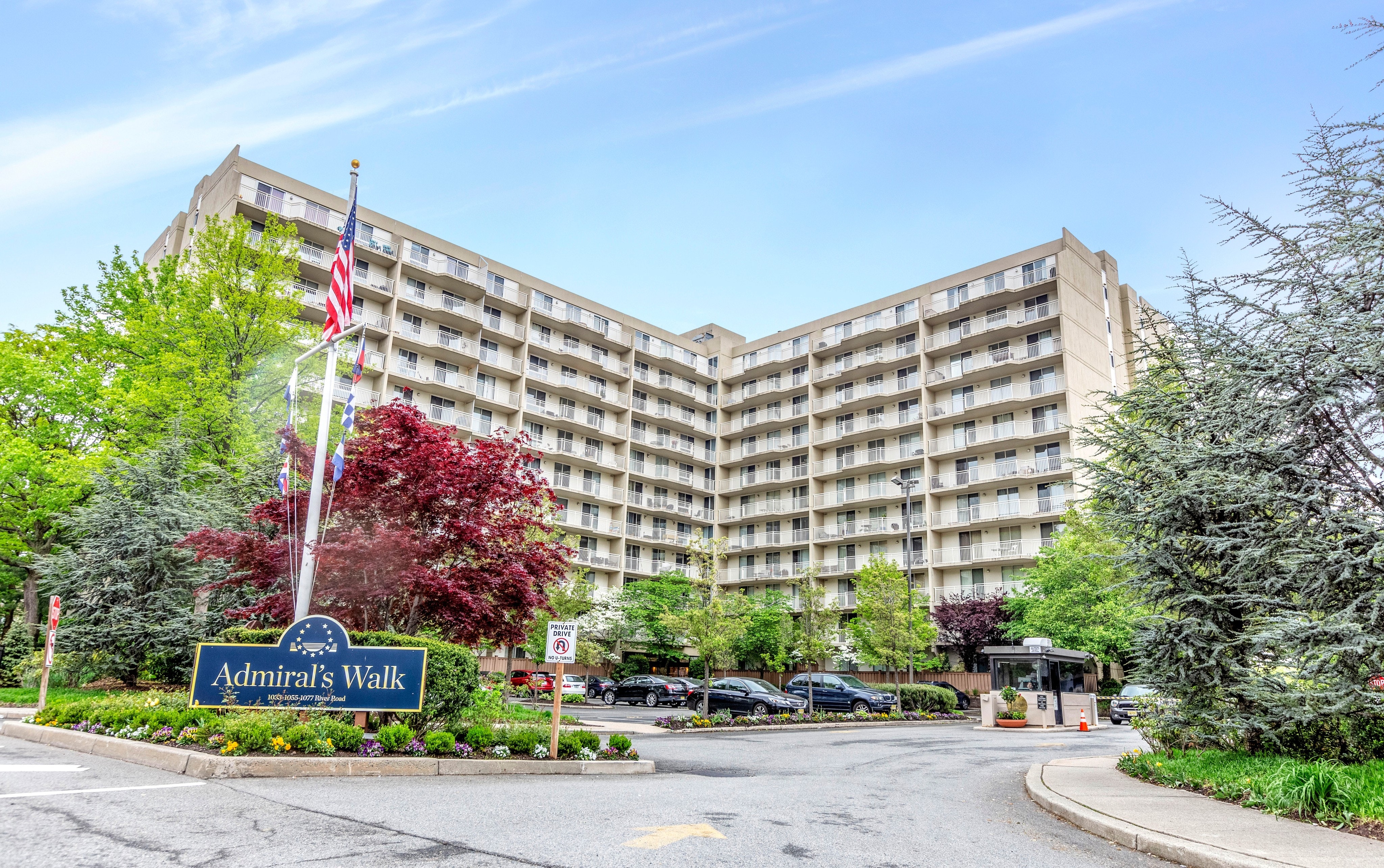 1077 River Road Unit# 706