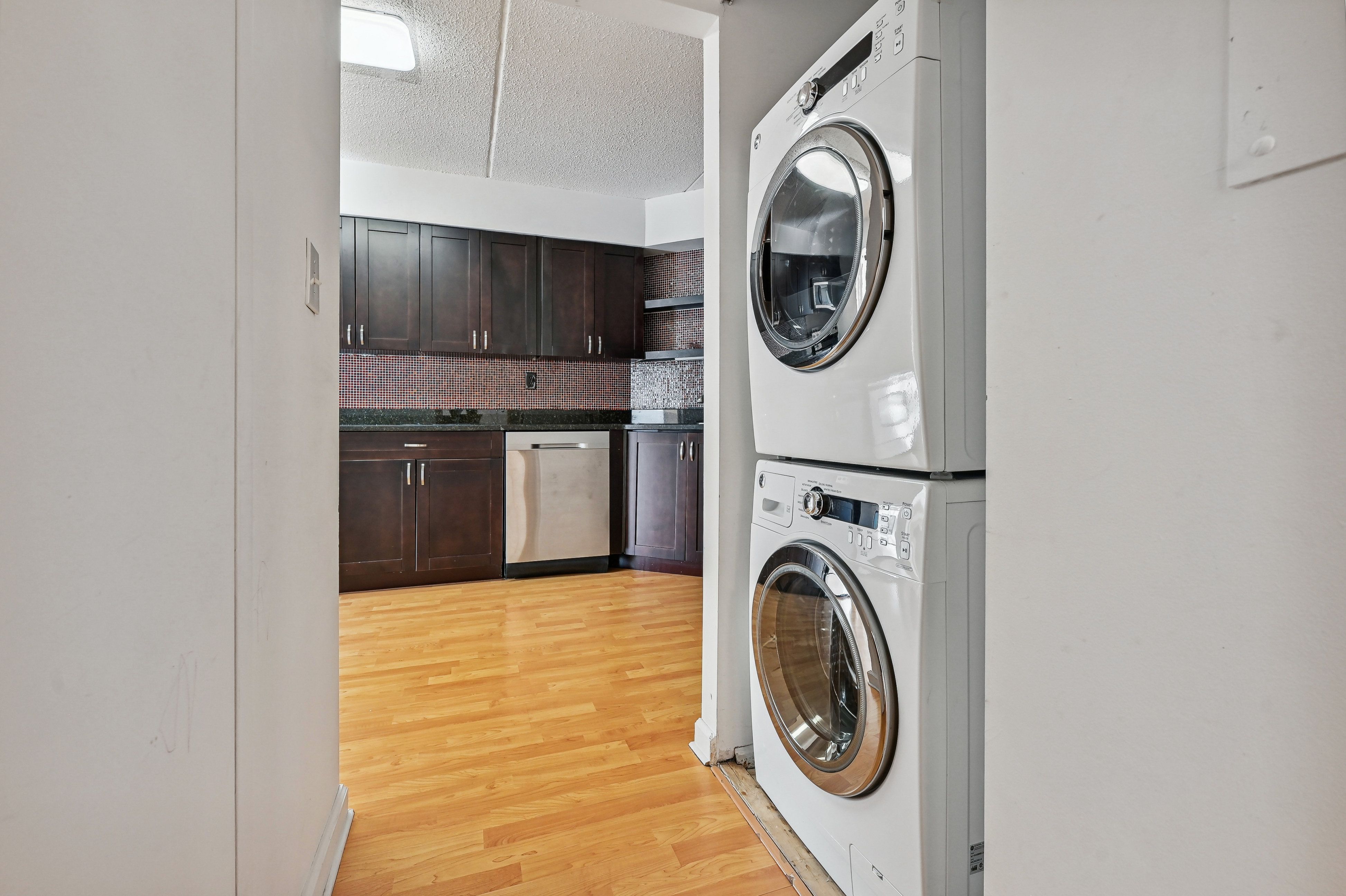 1077 River Road Unit# 706