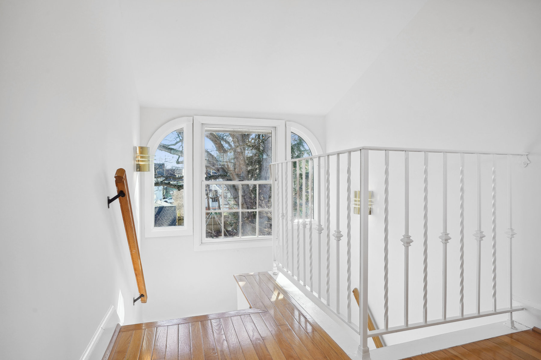102 Gordonhurst Avenue 