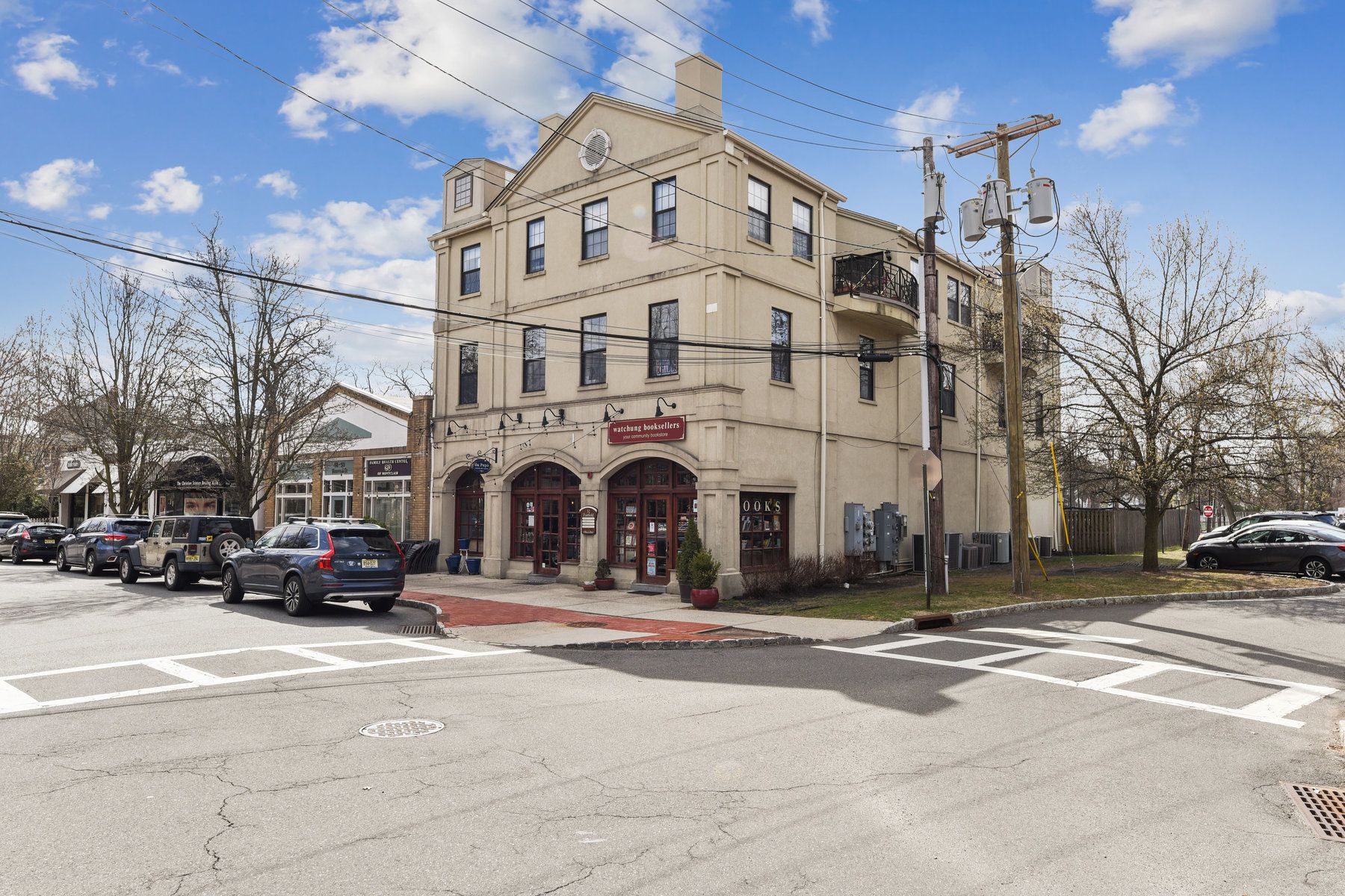 102 Gordonhurst Avenue 