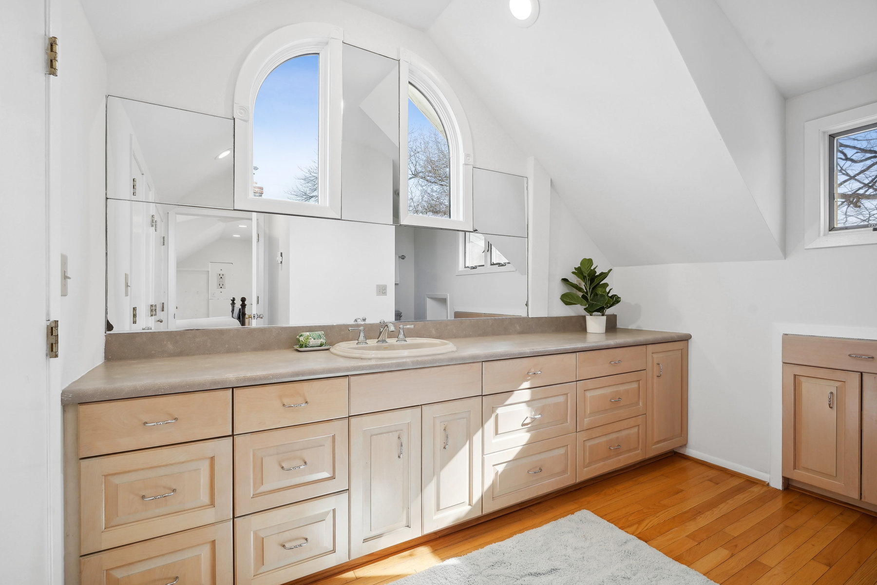 102 Gordonhurst Avenue 