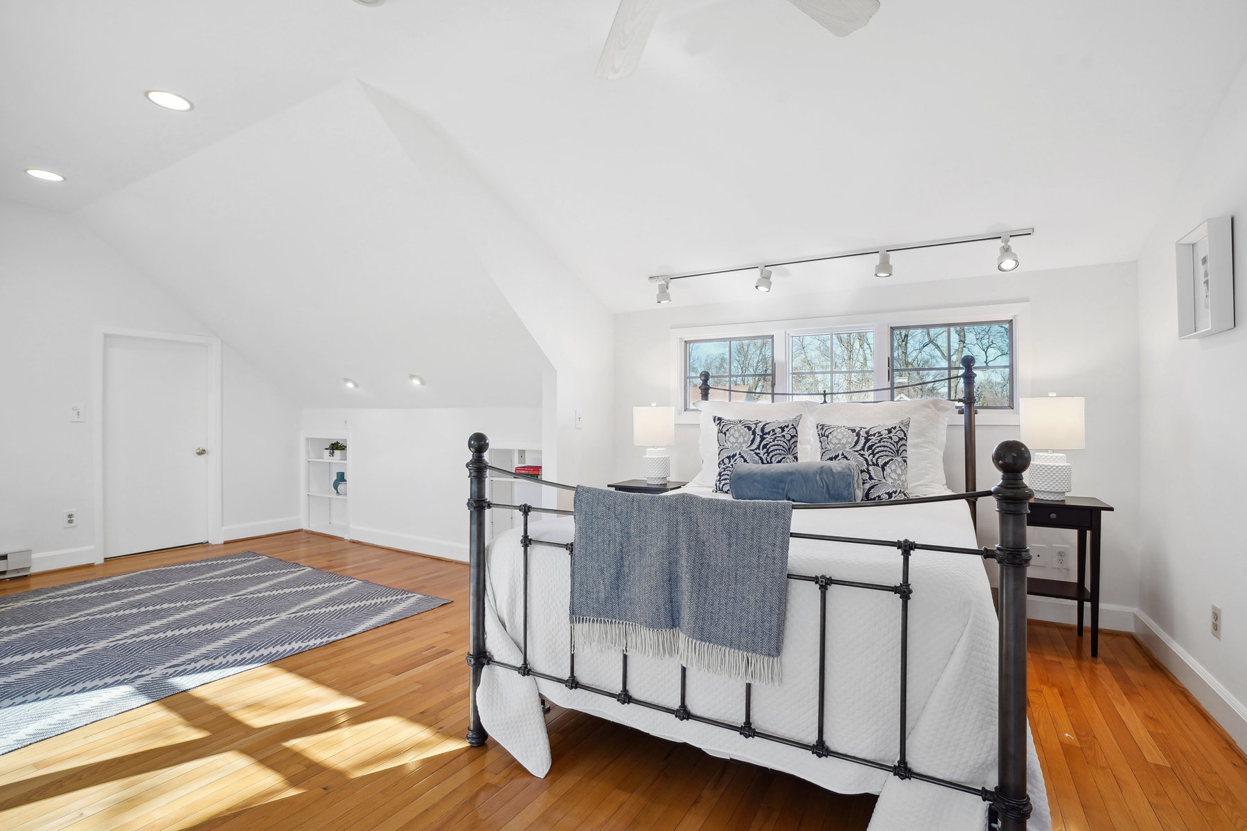 102 Gordonhurst Avenue 