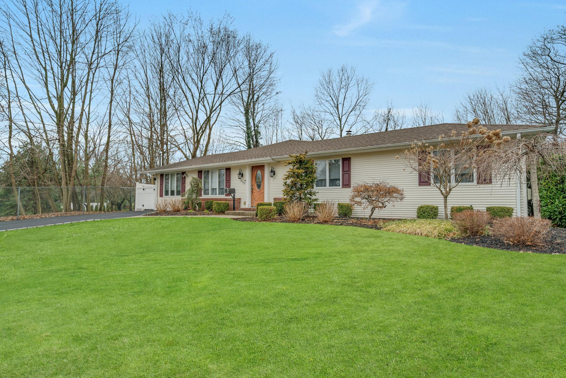 333 Valley Road