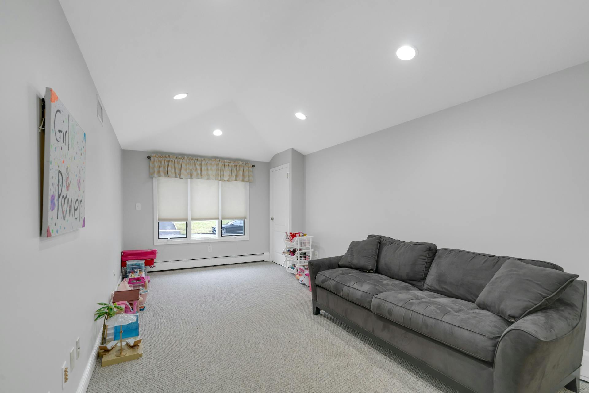 333 Valley Road