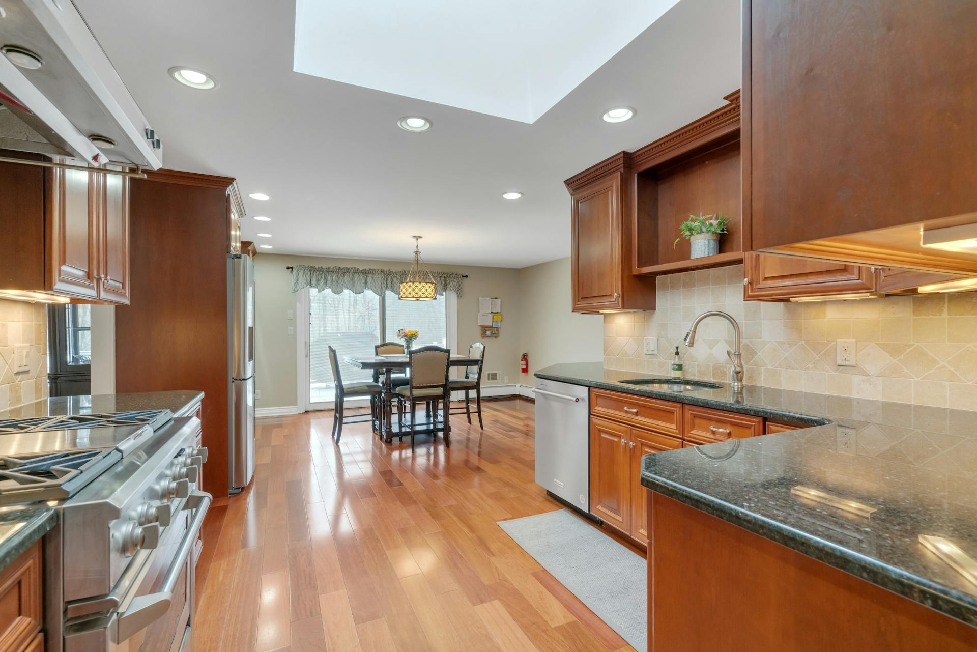 333 Valley Road