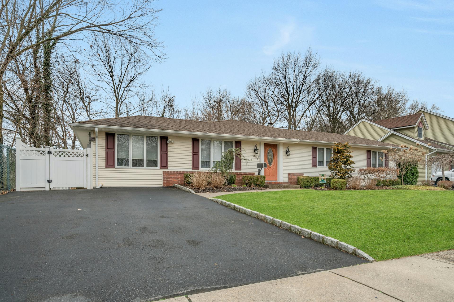 333 Valley Road