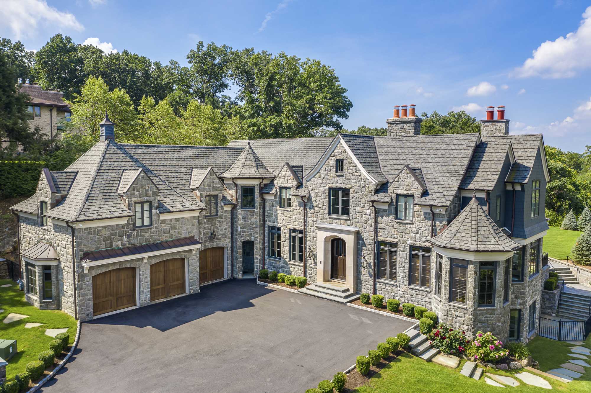 307 Truman Drive 
