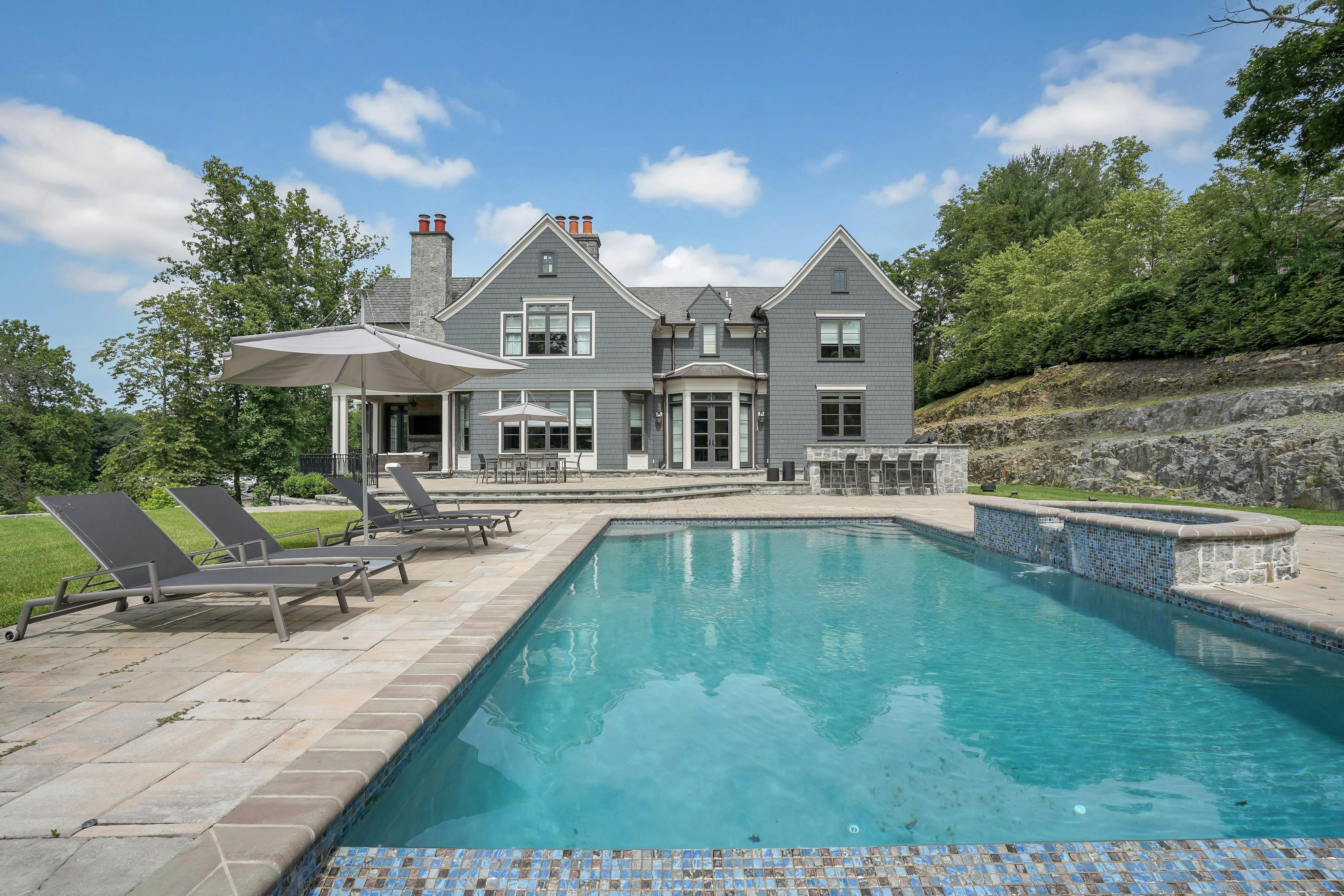 307 Truman Drive 