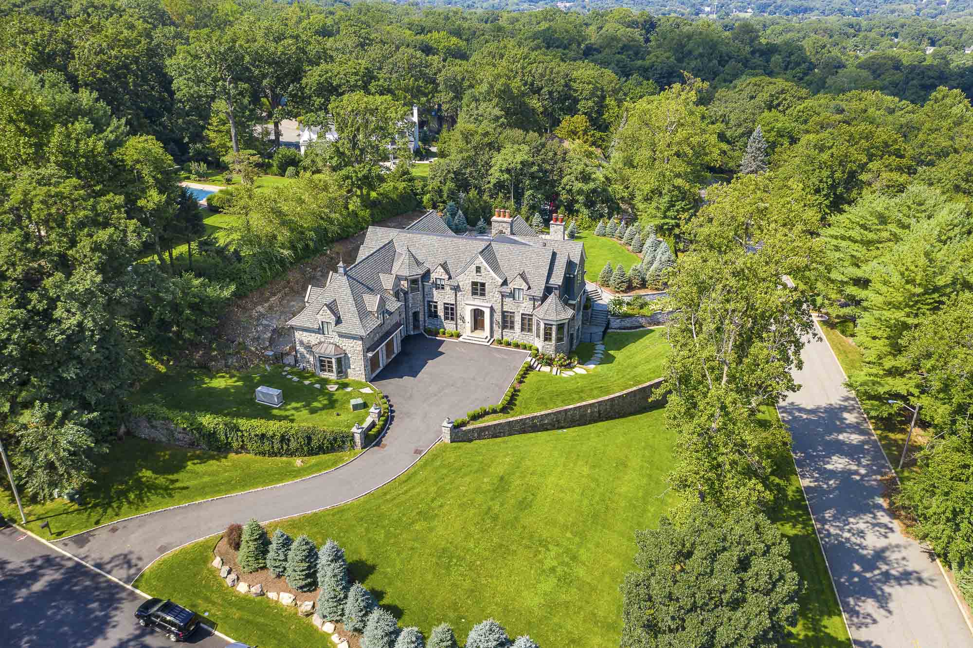 307 Truman Drive 