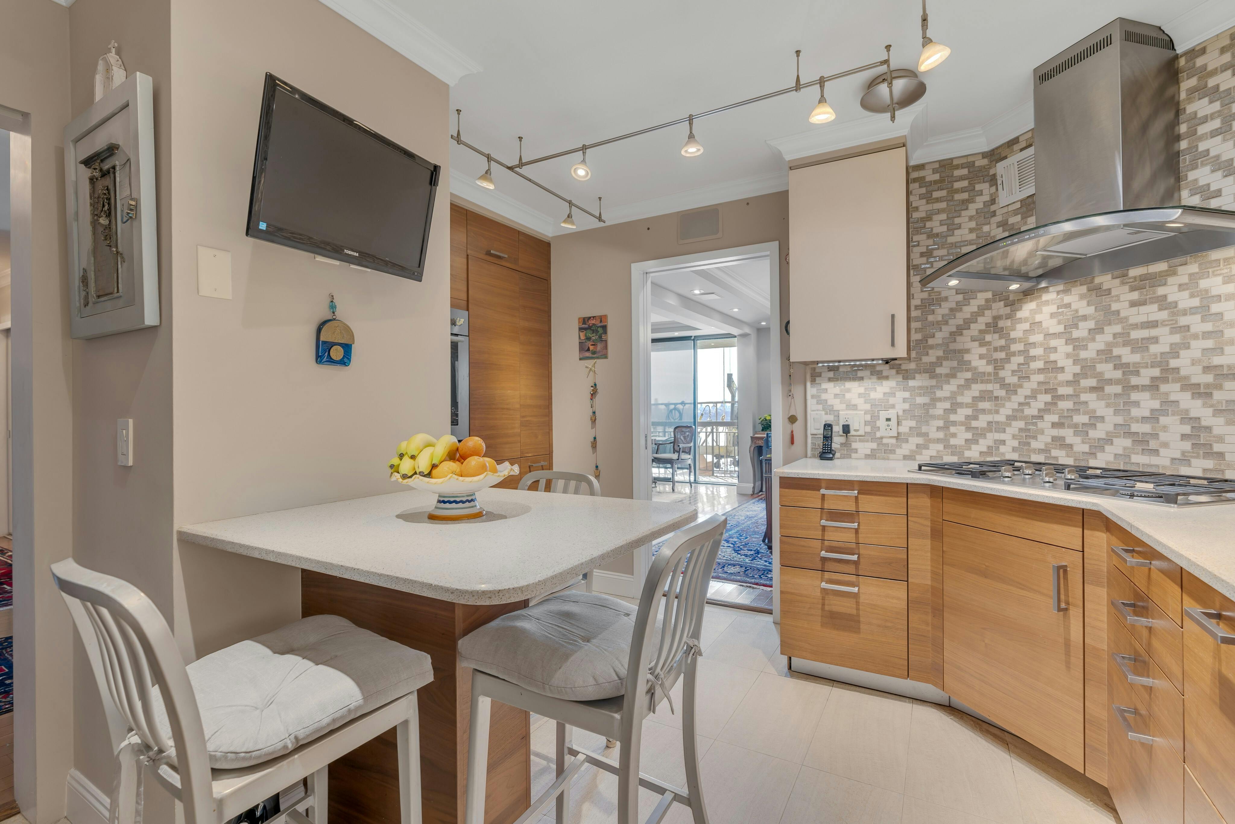 200 Old Palisade Road Unit# 1F