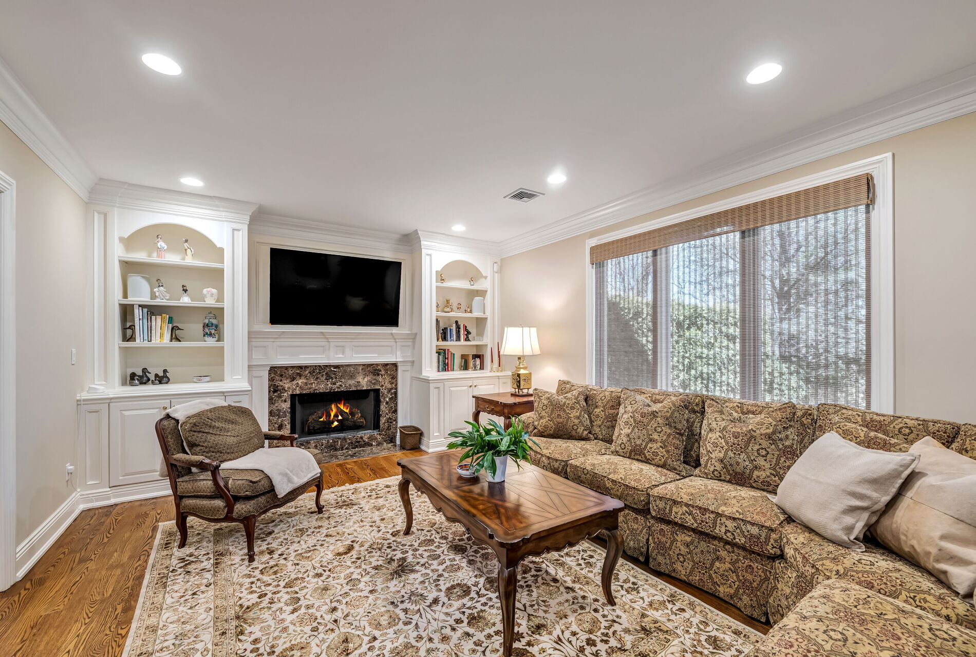 83 Irving Avenue 