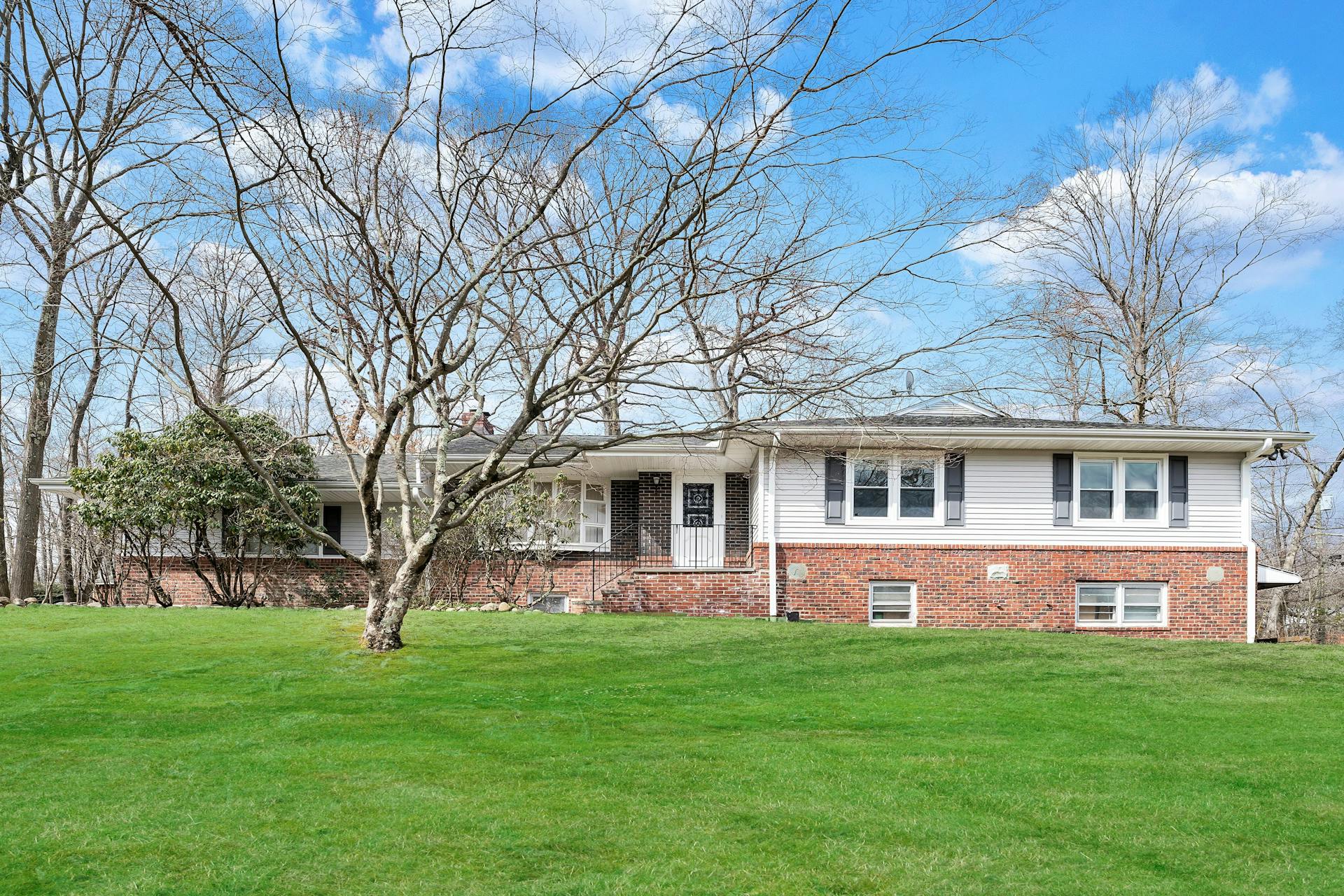 15 Rocky Hill Road 