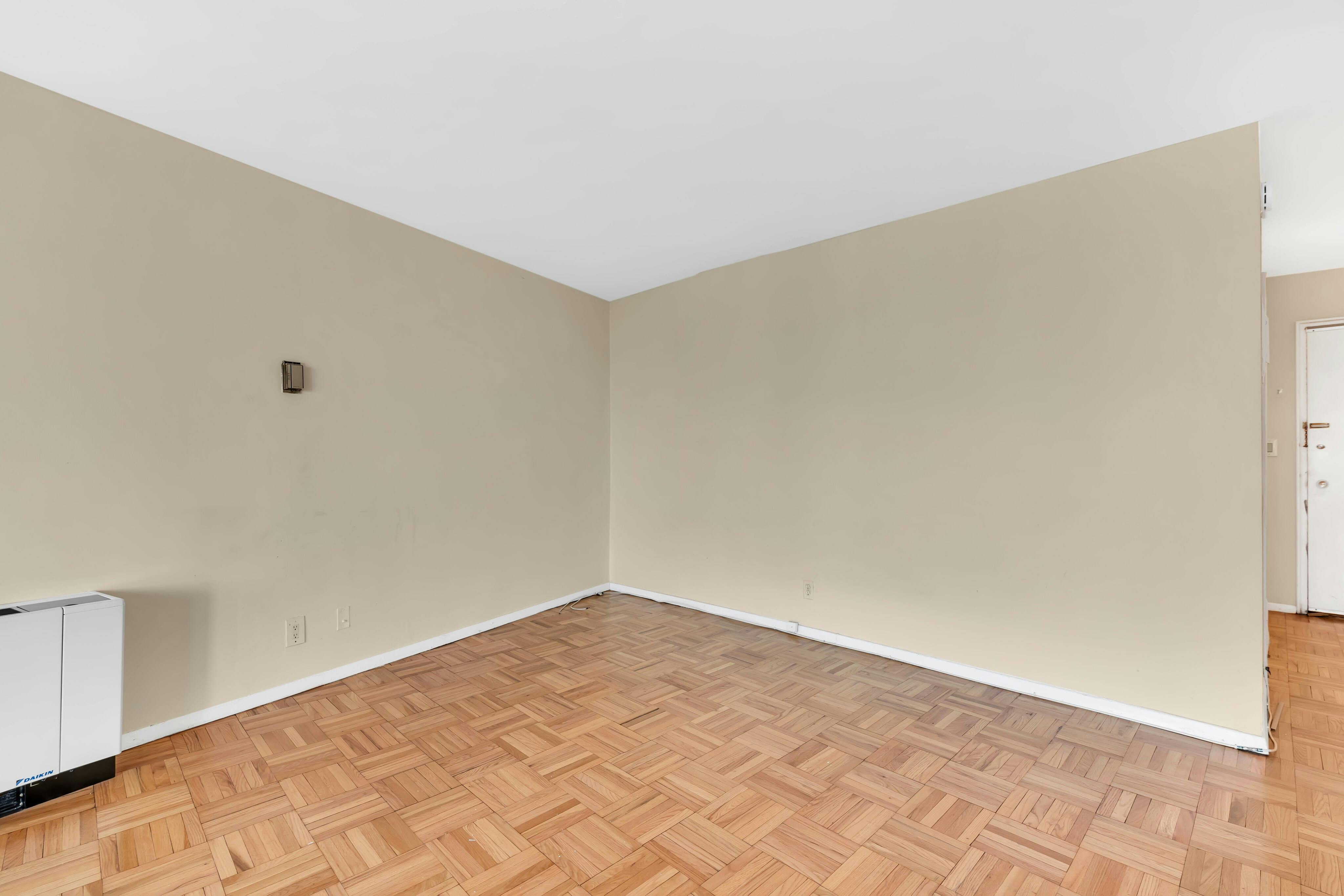 2100 Linwood Avenue Unit# 23E