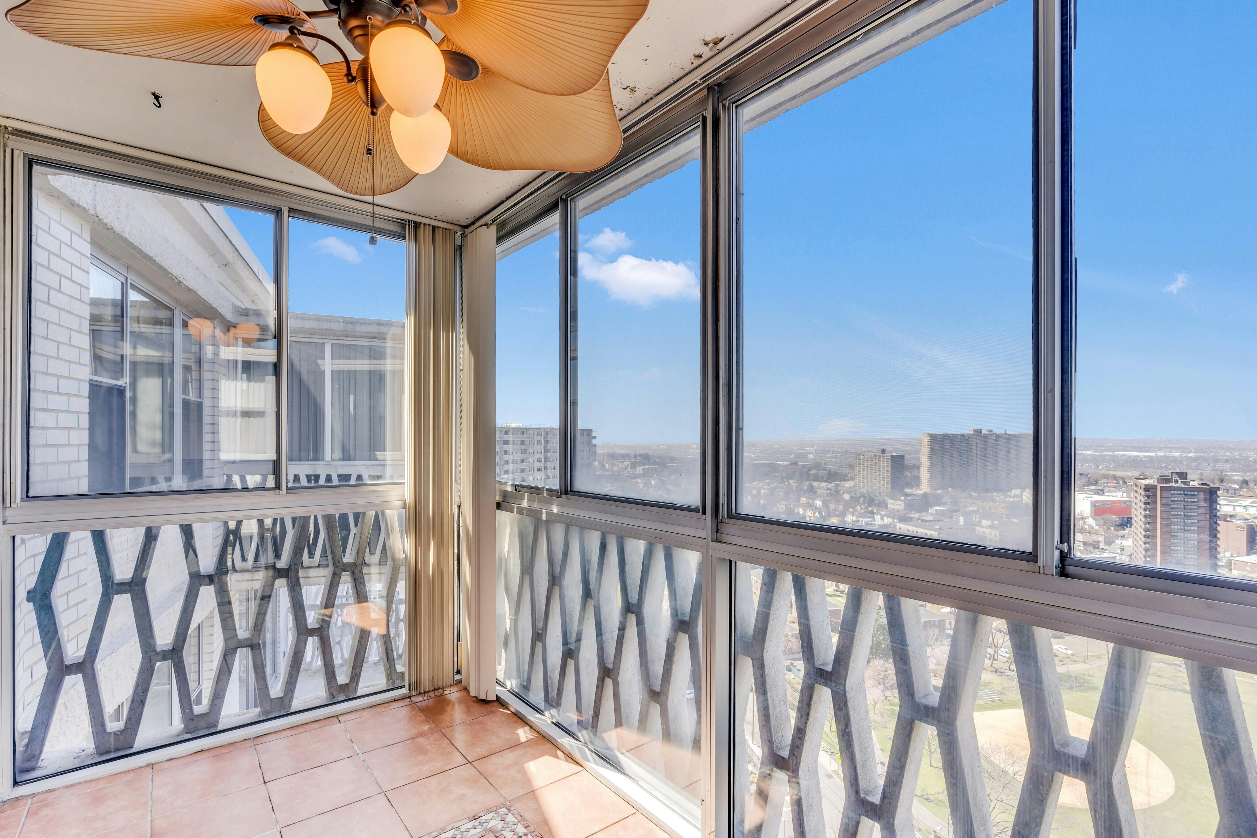 2100 Linwood Avenue Unit# 23E