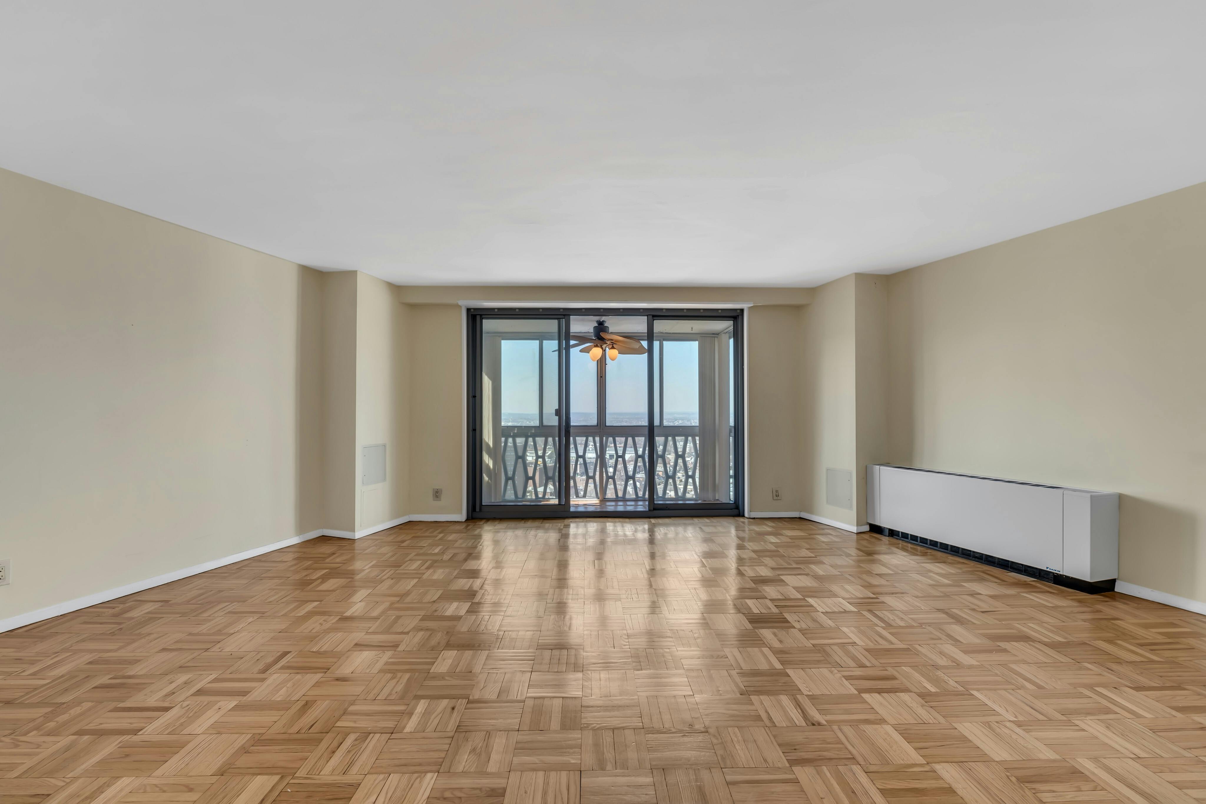 2100 Linwood Avenue Unit# 23E