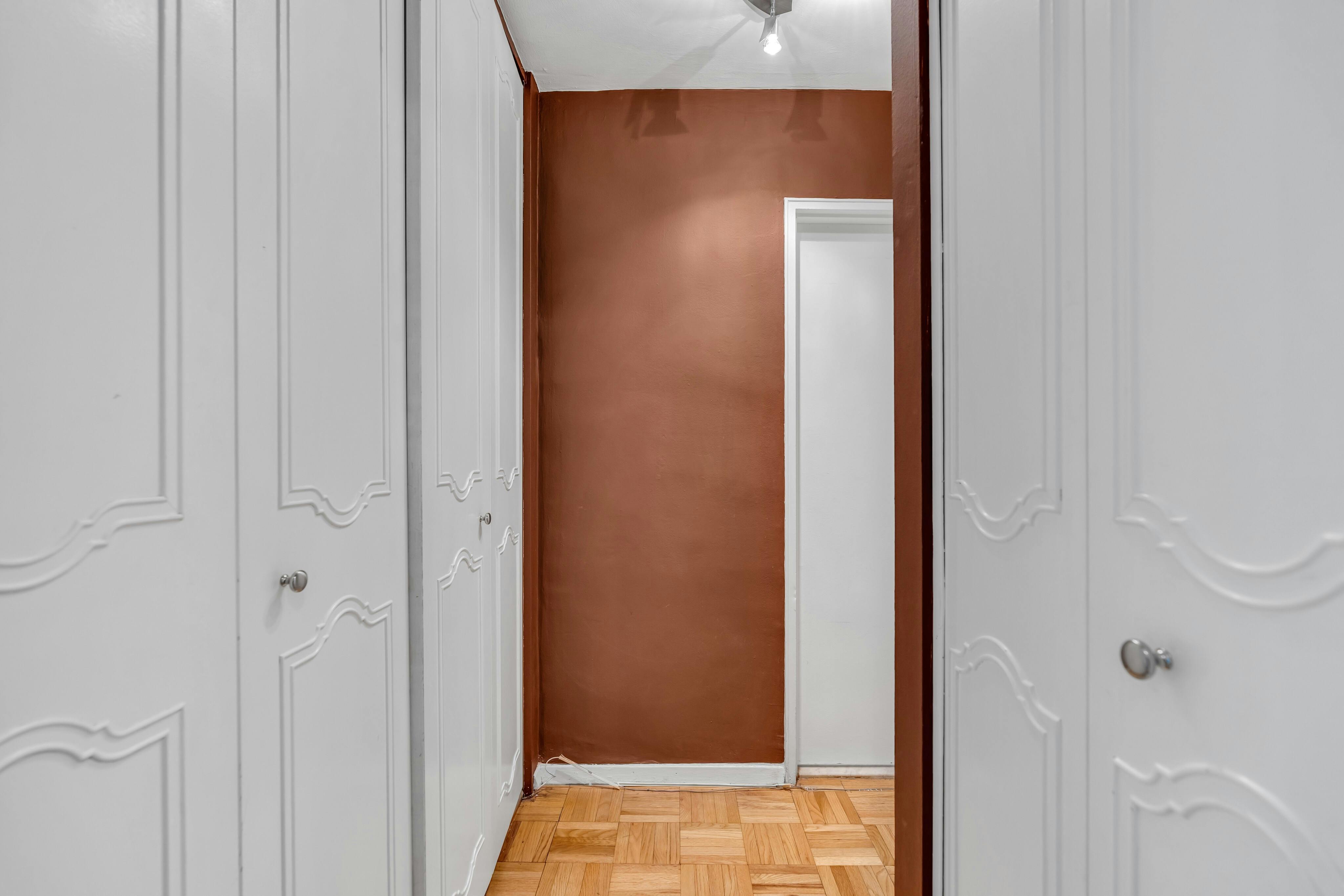2100 Linwood Avenue Unit# 23E