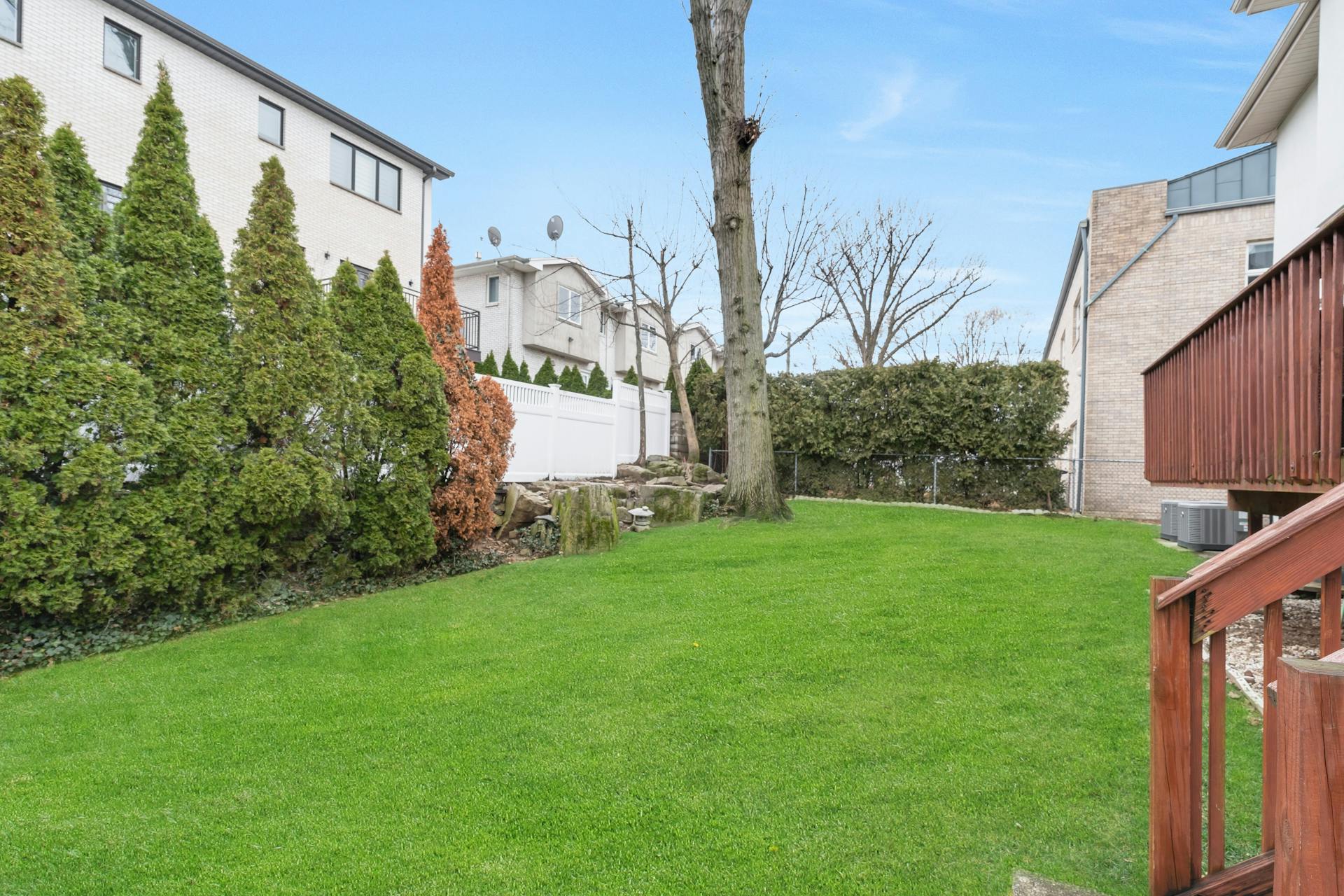 304 Tom Hunter Road