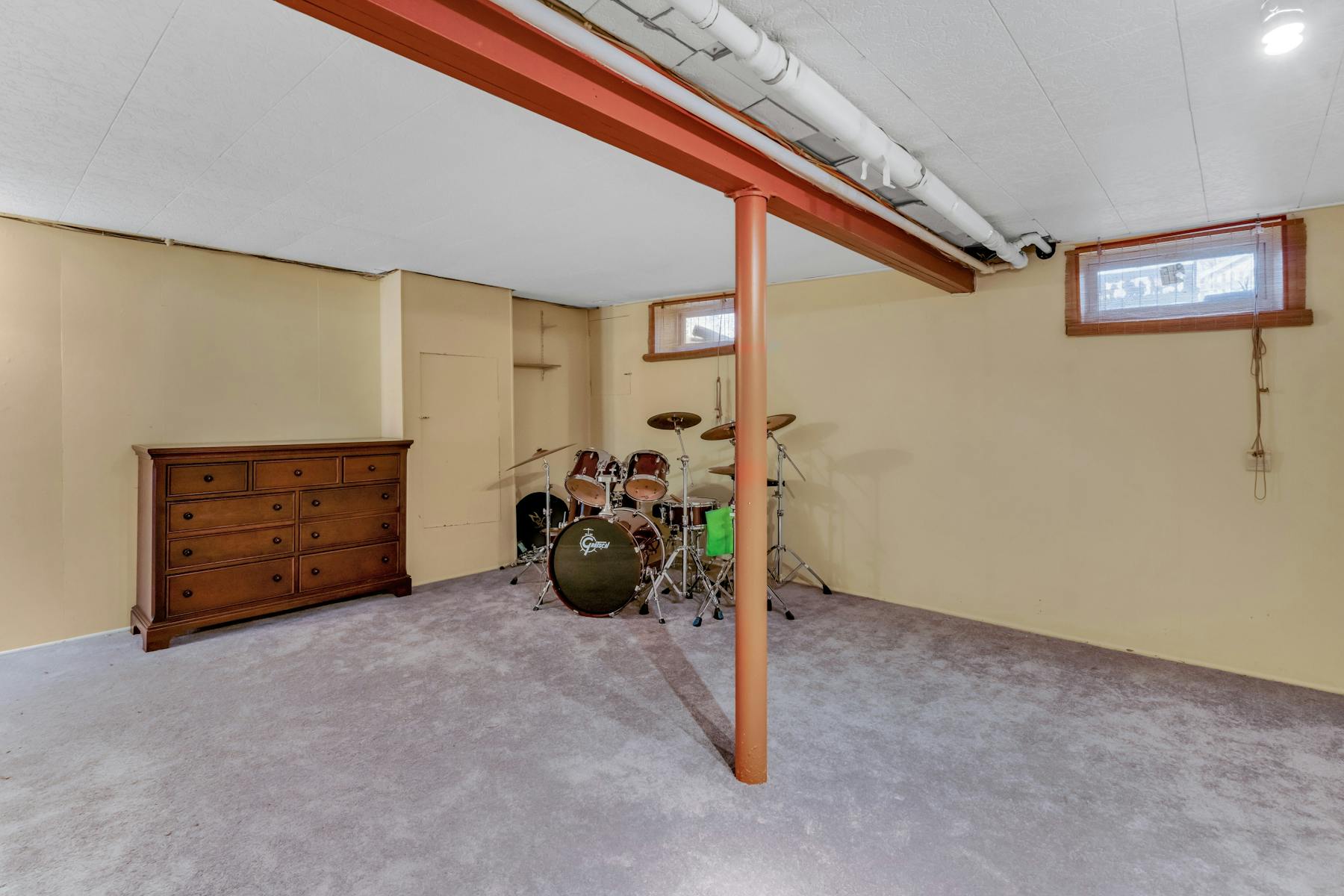 331 North Pleasant Avenue 