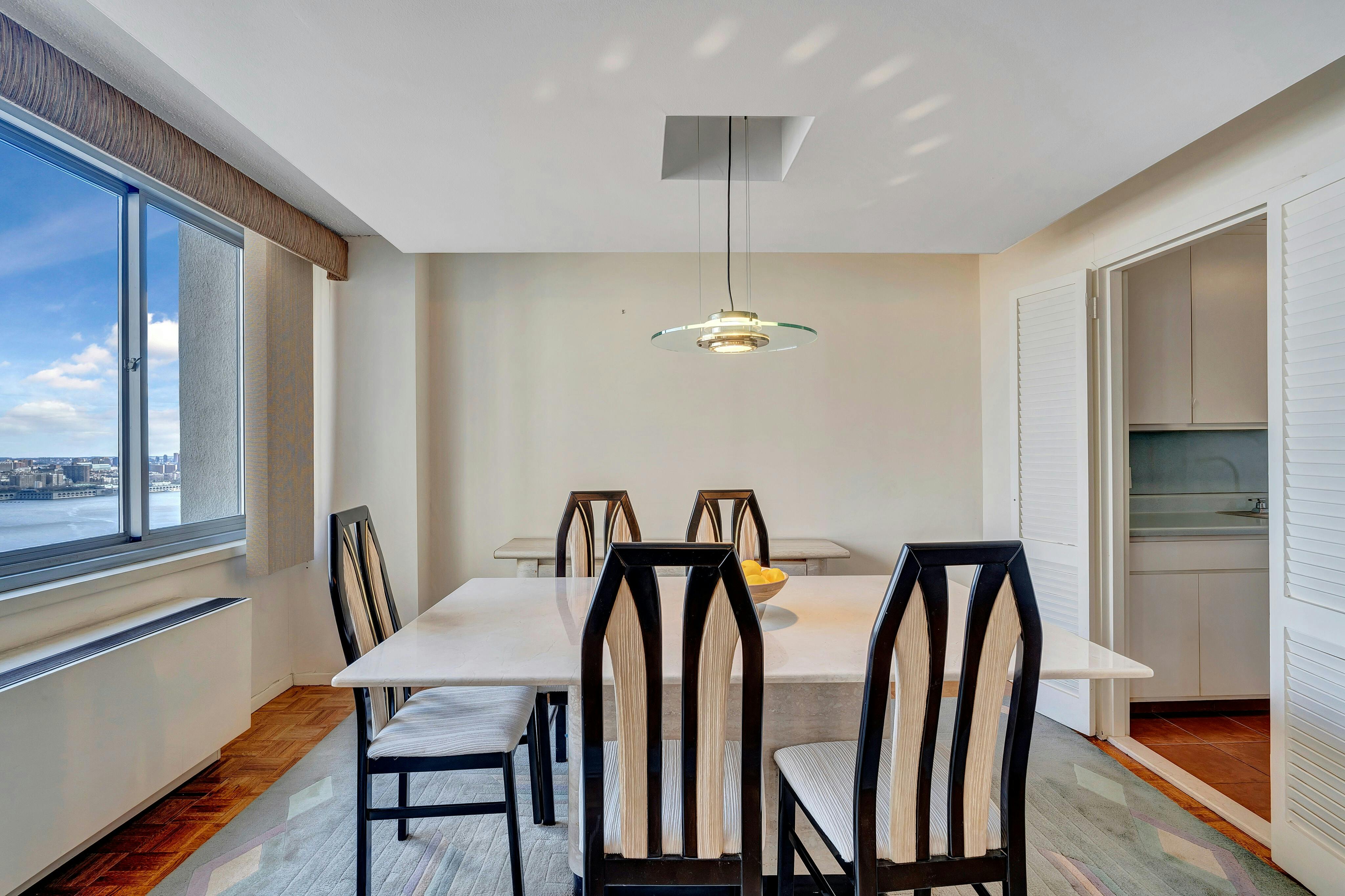 1600 Parker Avenue Unit# 15D