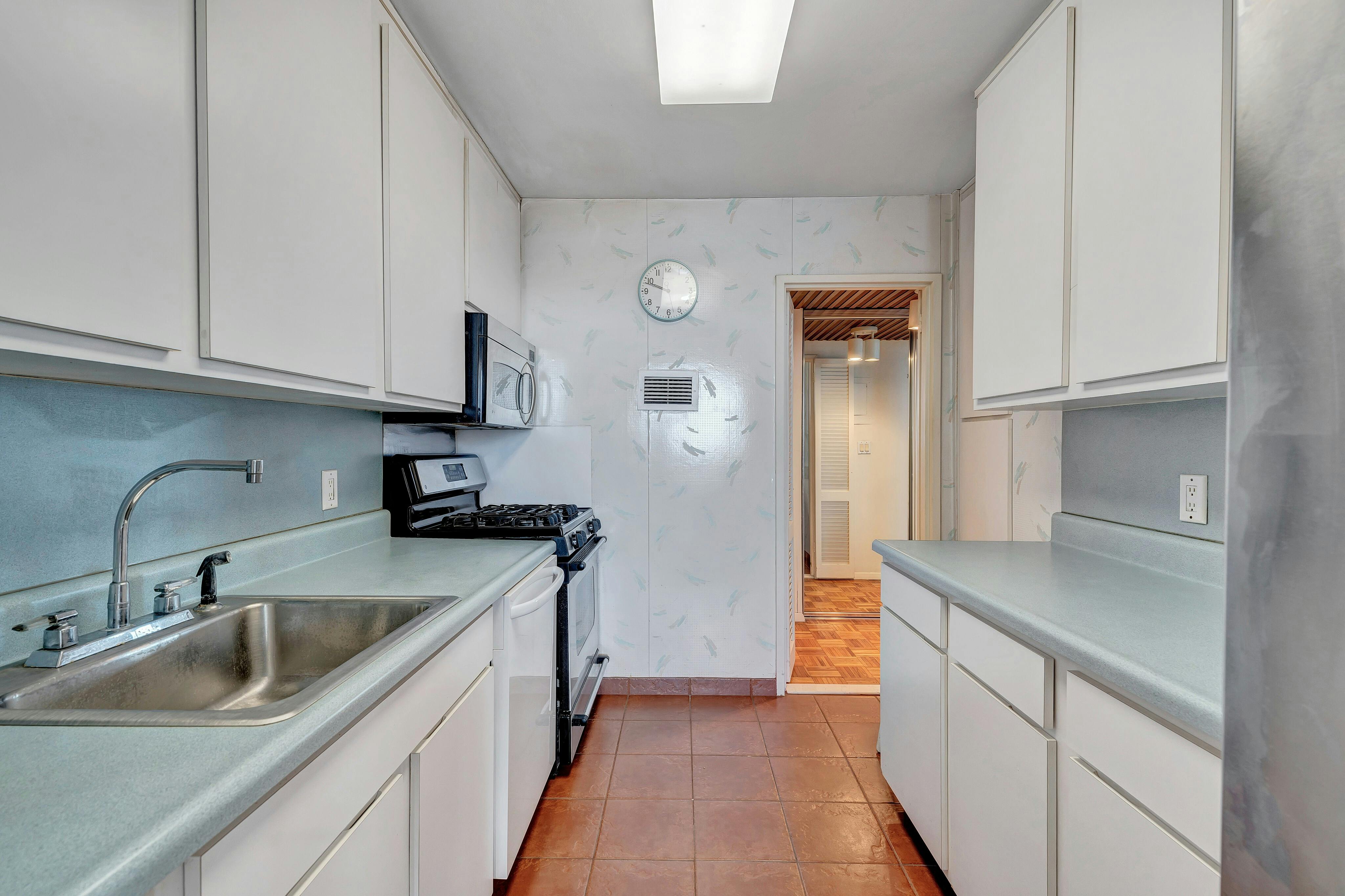 1600 Parker Avenue Unit# 15D