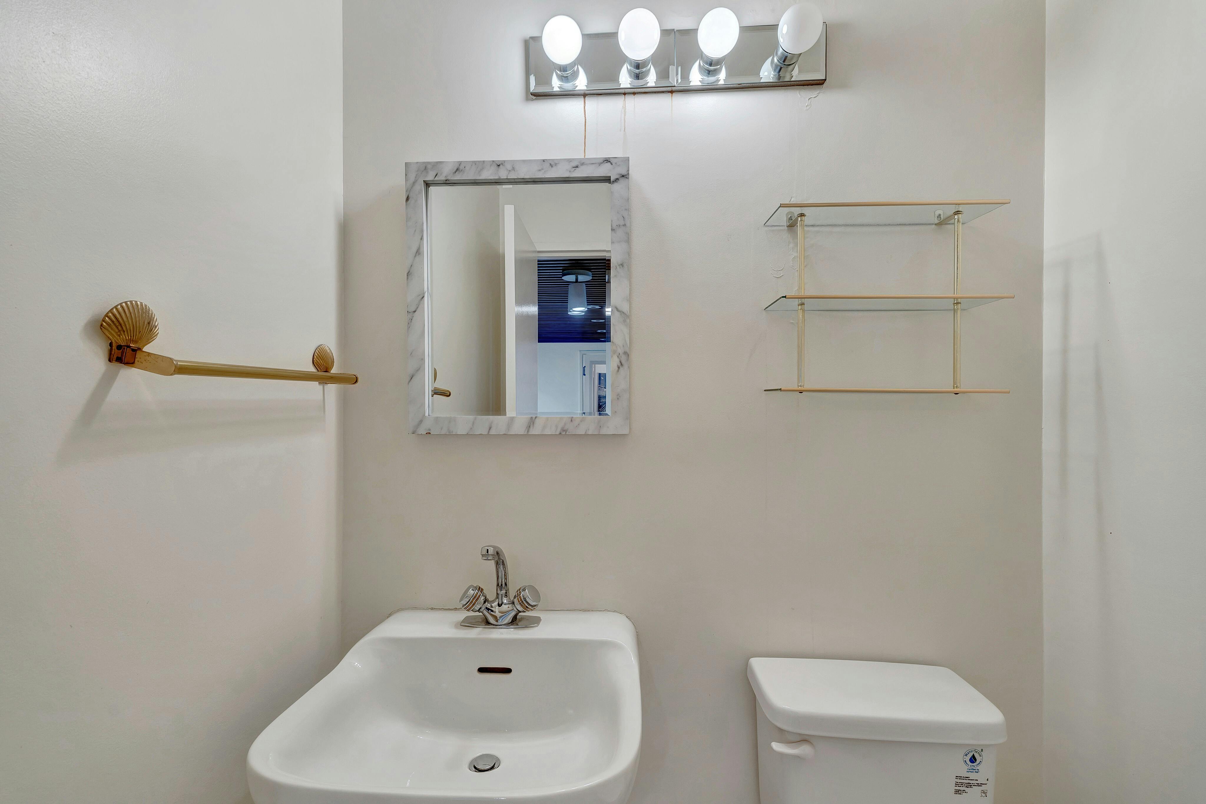 1600 Parker Avenue Unit# 15D