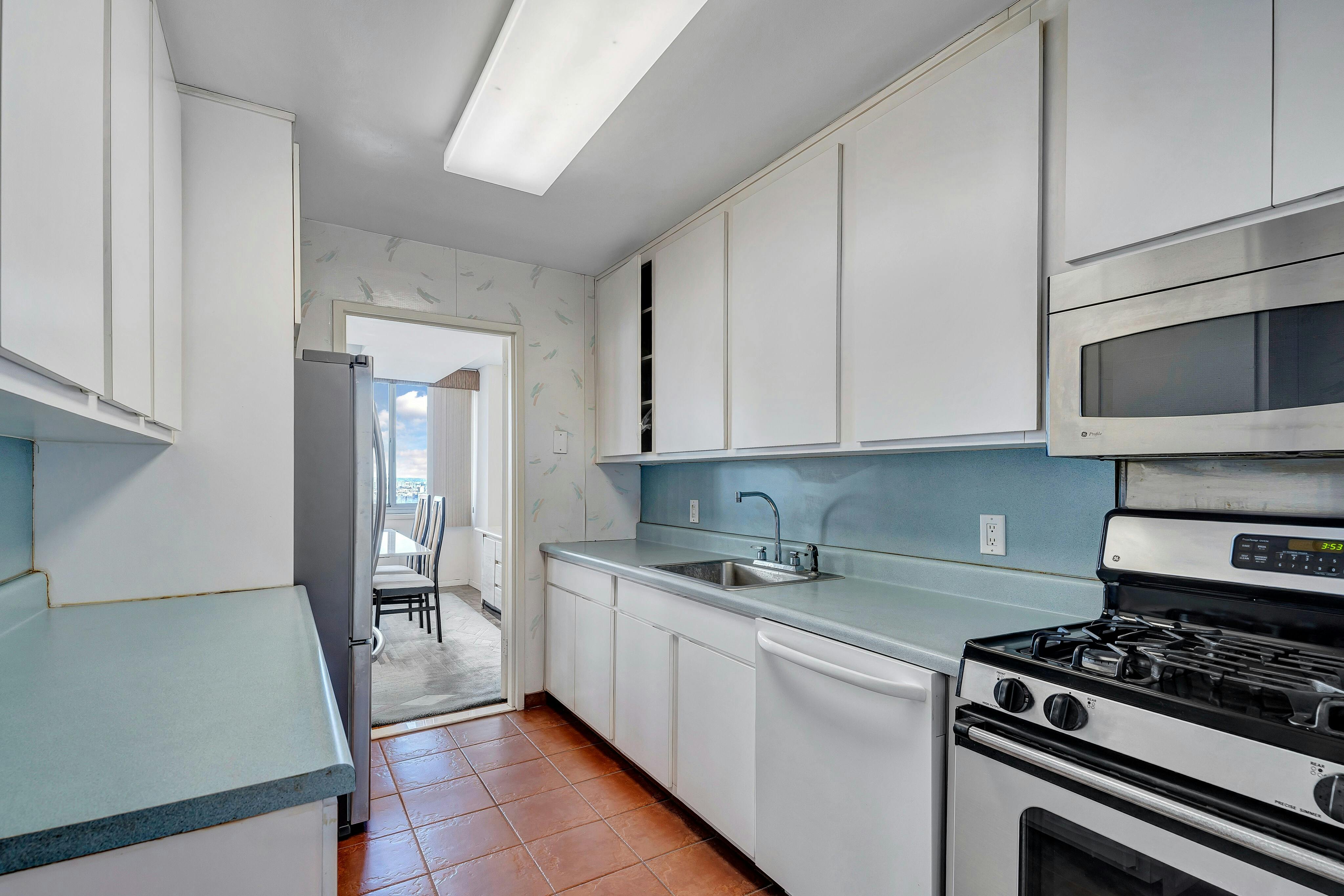 1600 Parker Avenue Unit# 15D