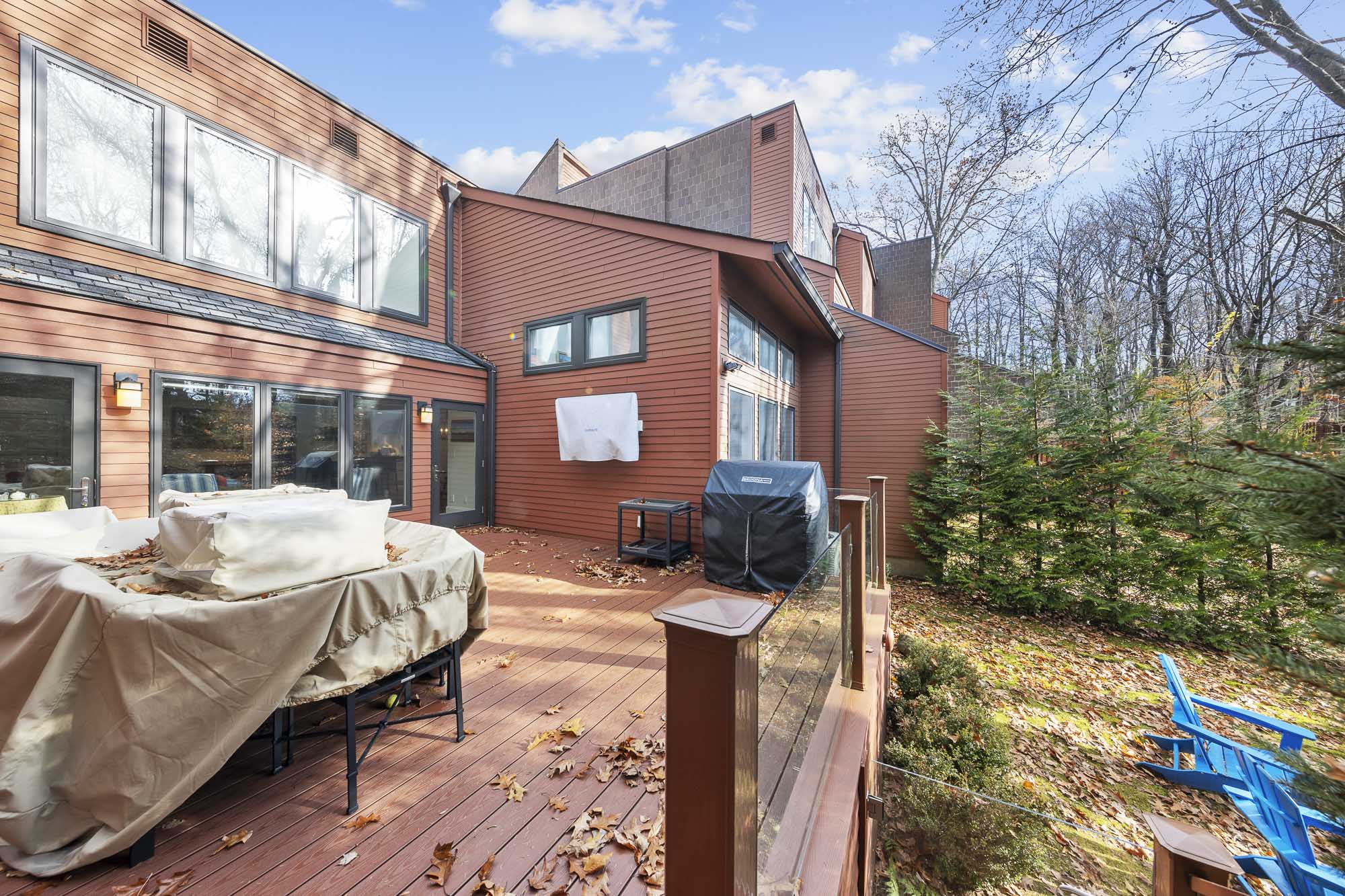 40 Hidden Ledge Road
