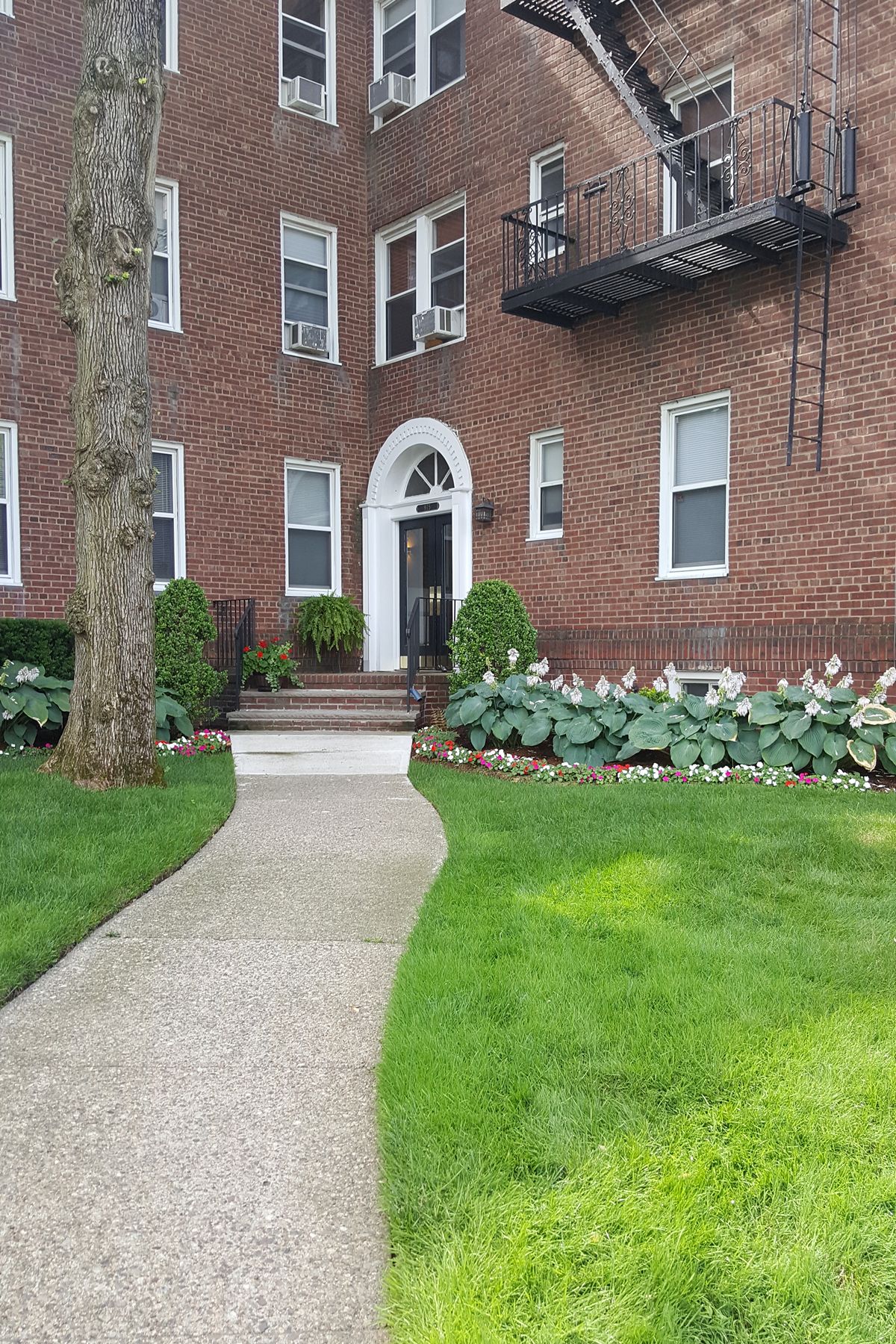 975-995 Teaneck Road, #3E 
