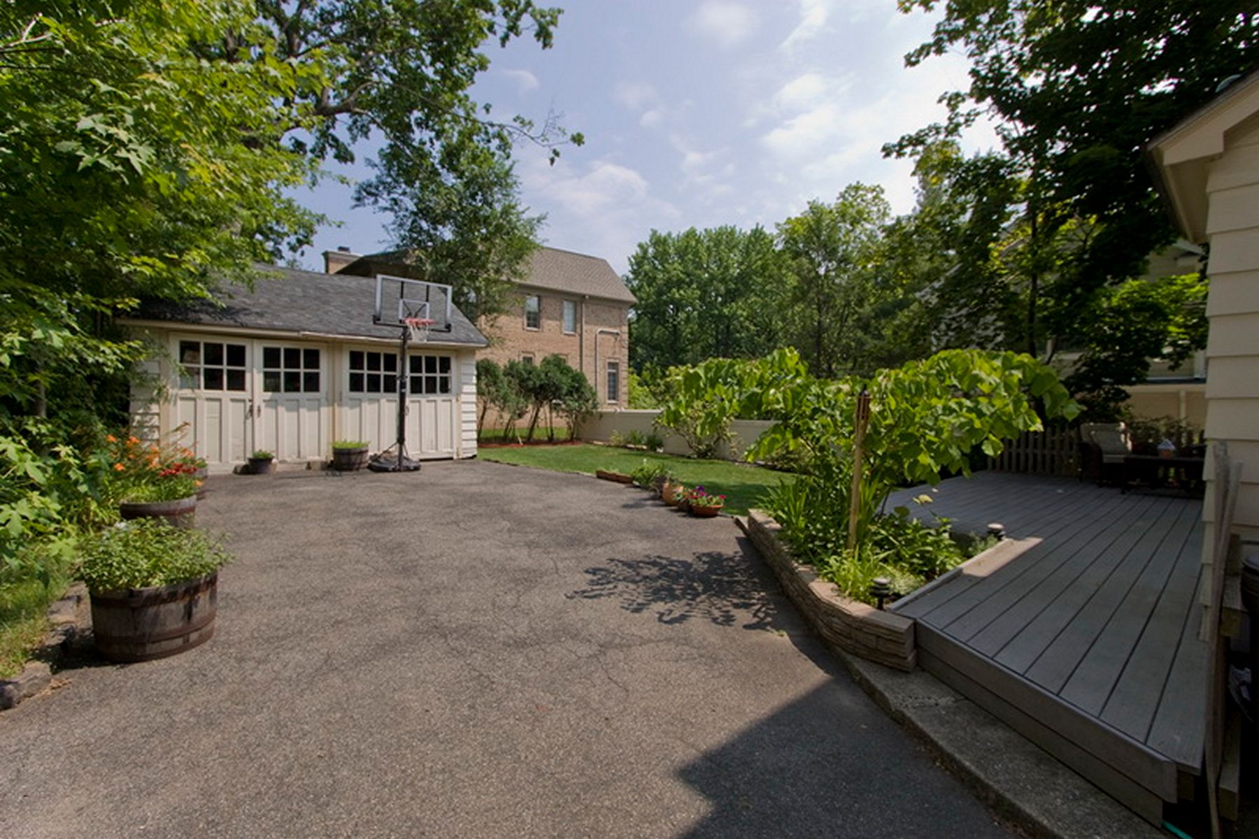 213 Hickory Avenue