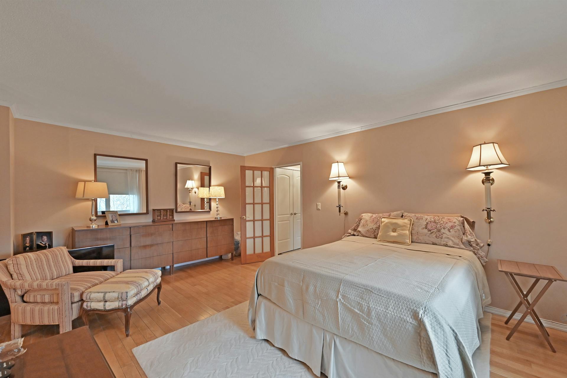 2200 North Central Road Unit# 4M