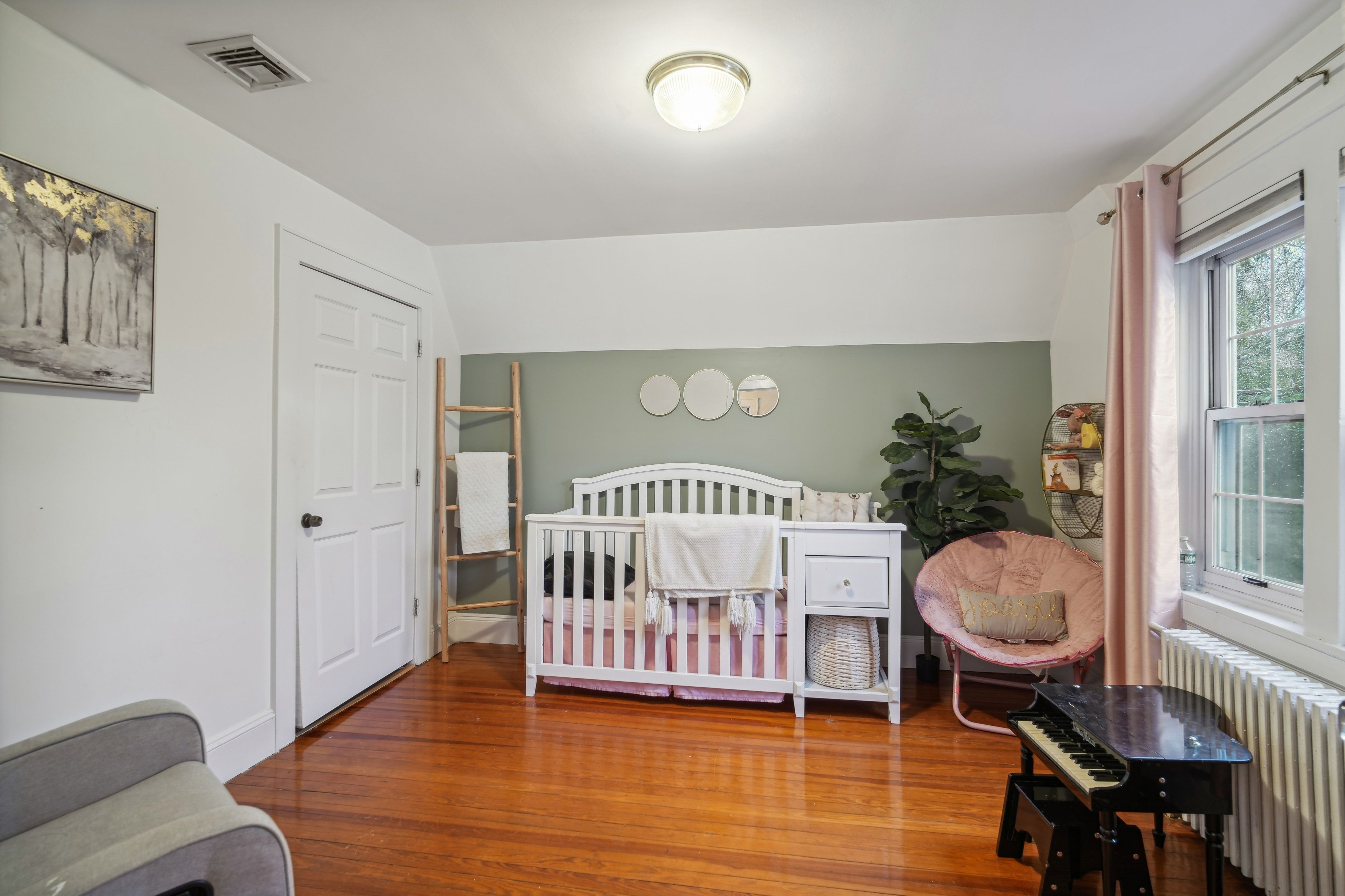 143 Holland Avenue 