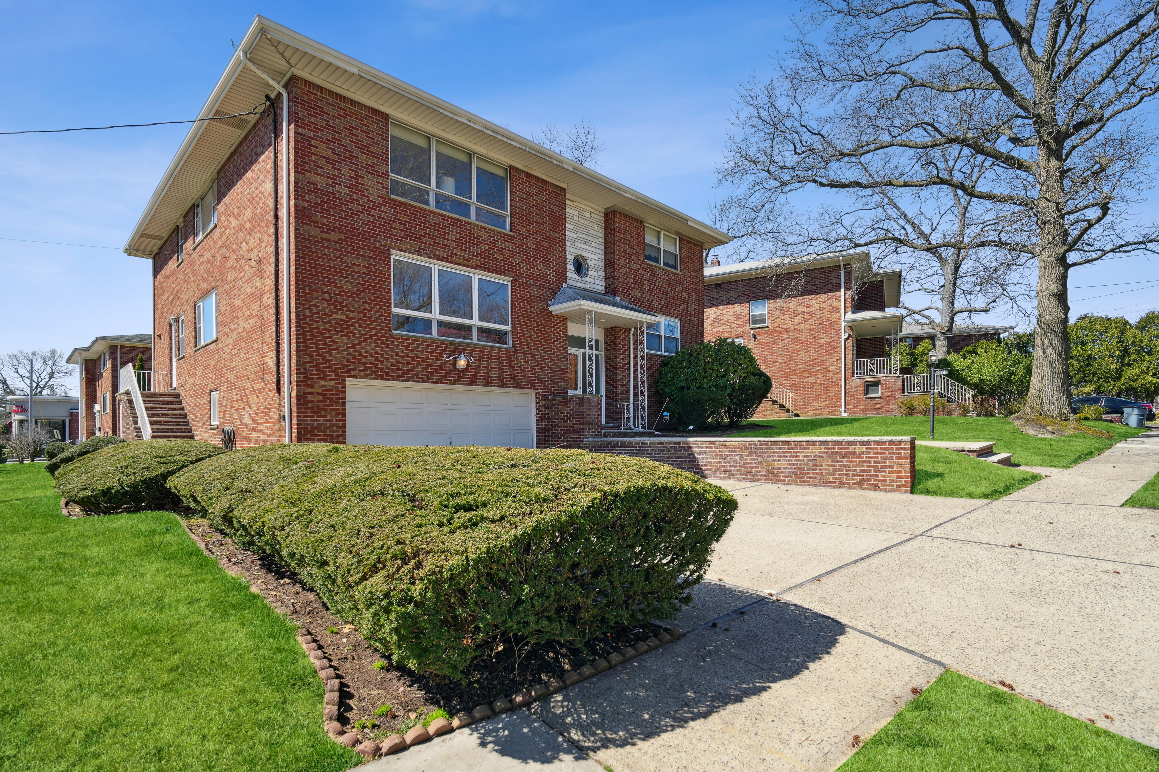 336 Tremont Avenue 