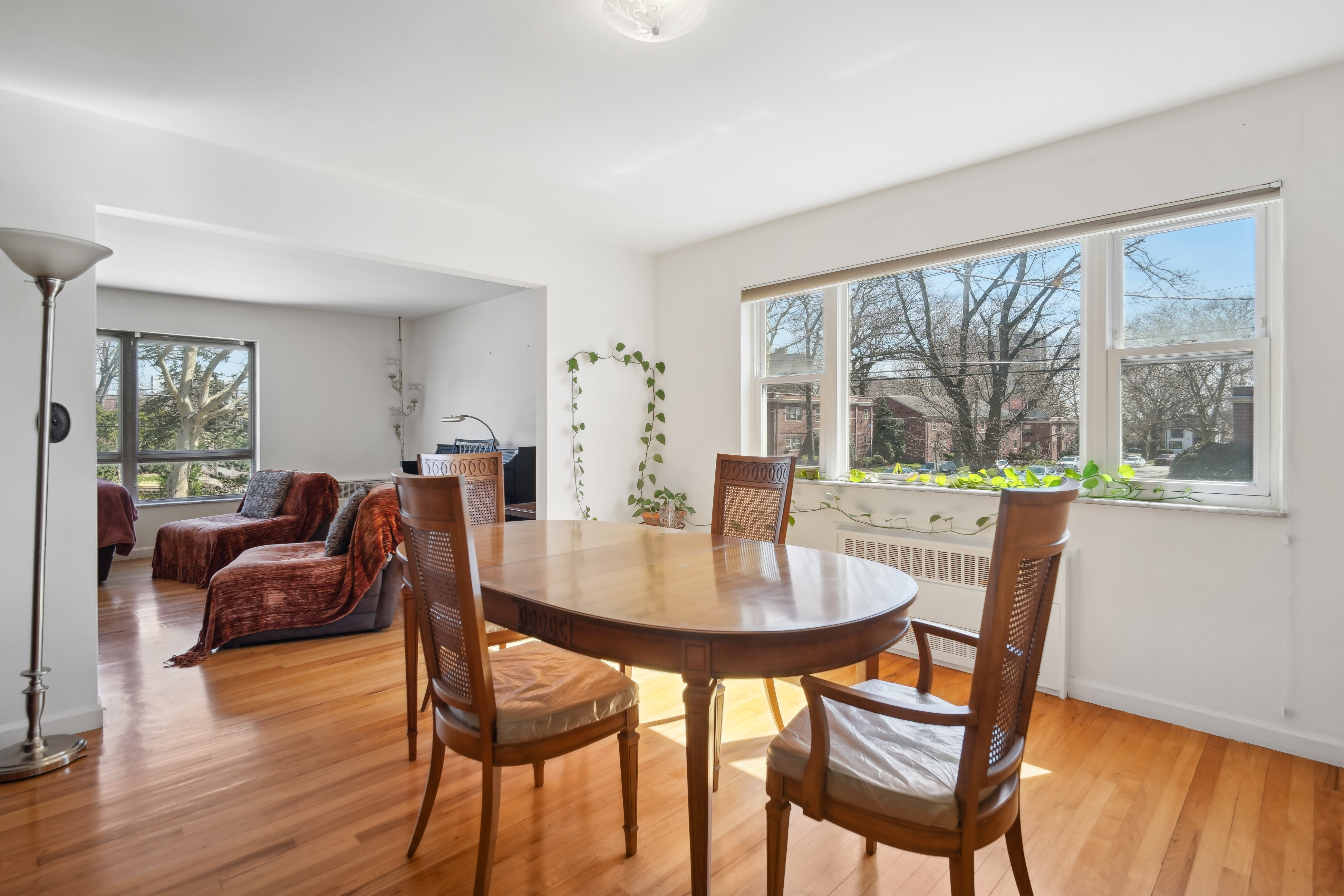 336 Tremont Avenue 