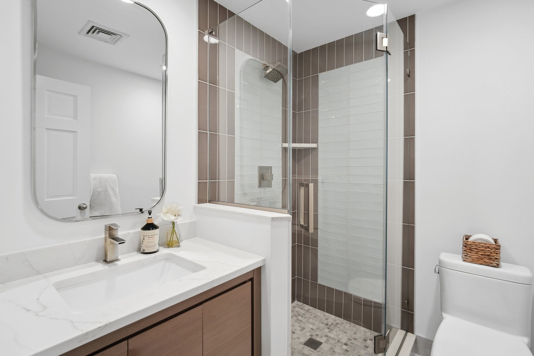 2 Edgewood Terrace 