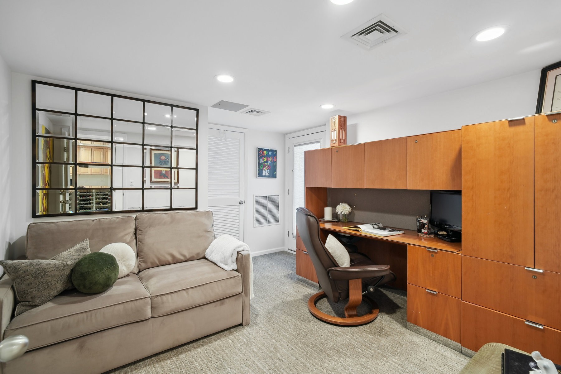 2 Edgewood Terrace 