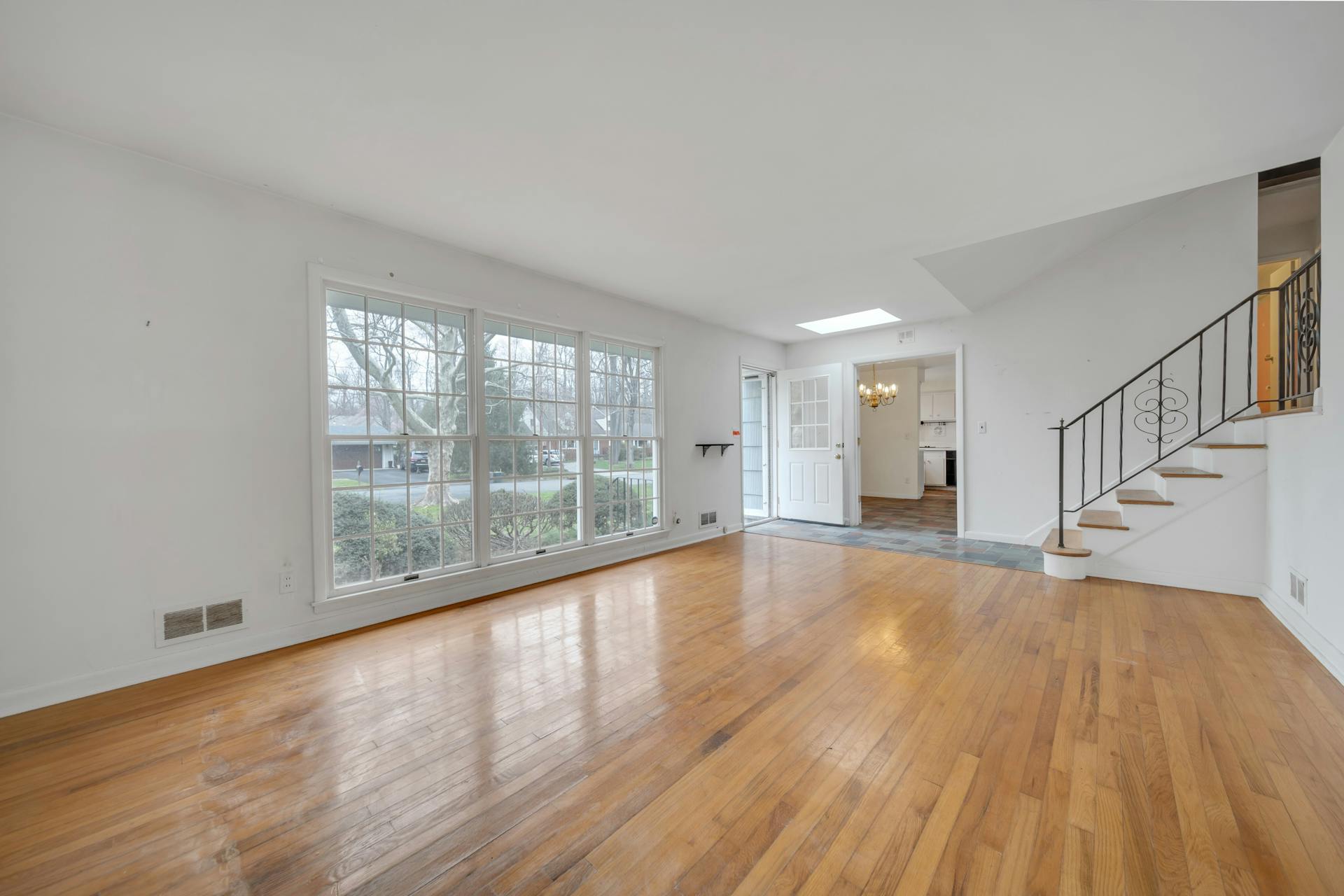 625 Blakeney Place