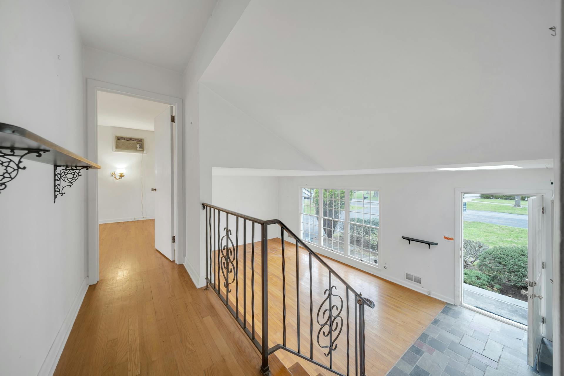625 Blakeney Place